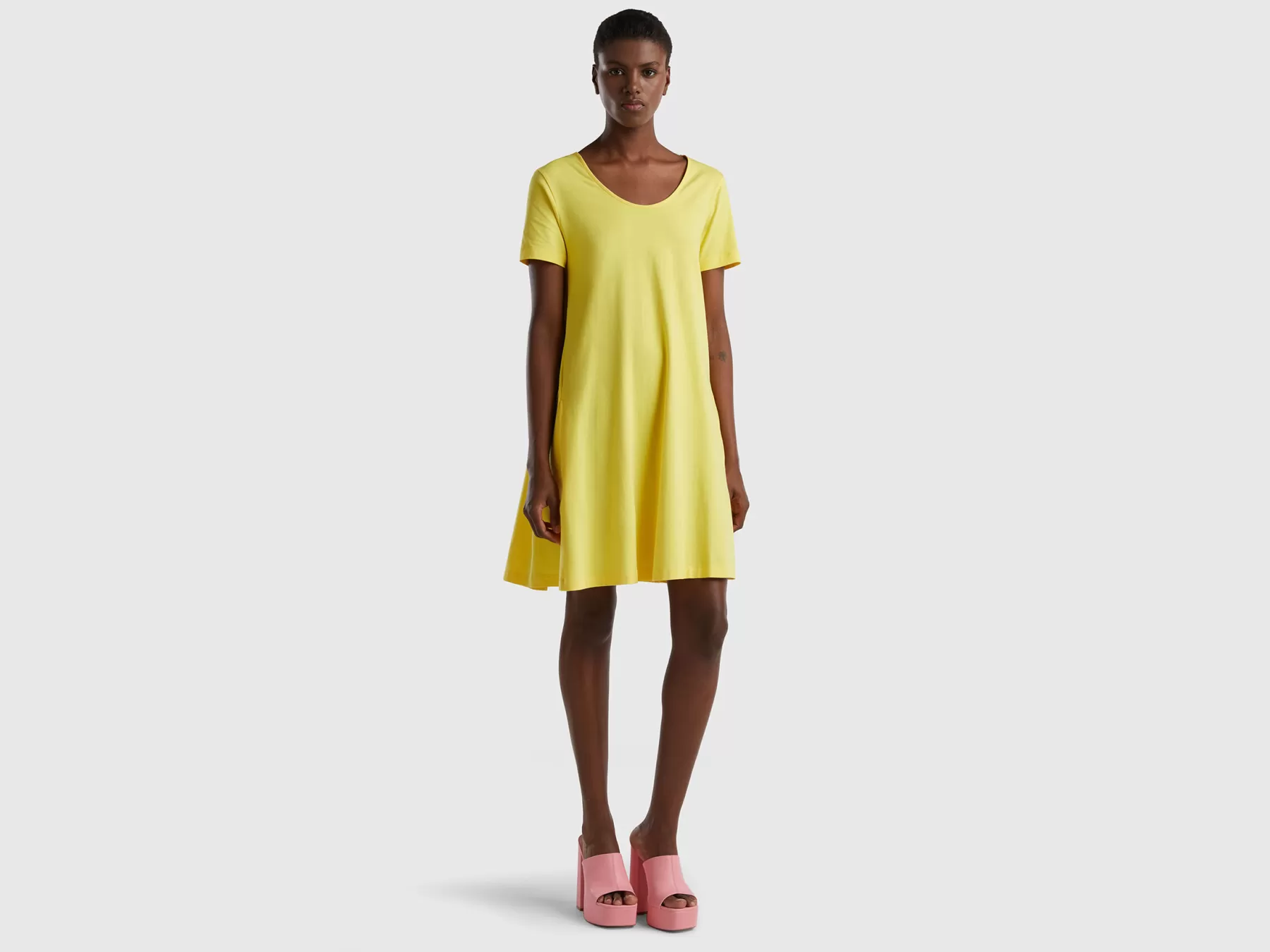 Benetton Abito Corto Svasato Giallo Best Sale