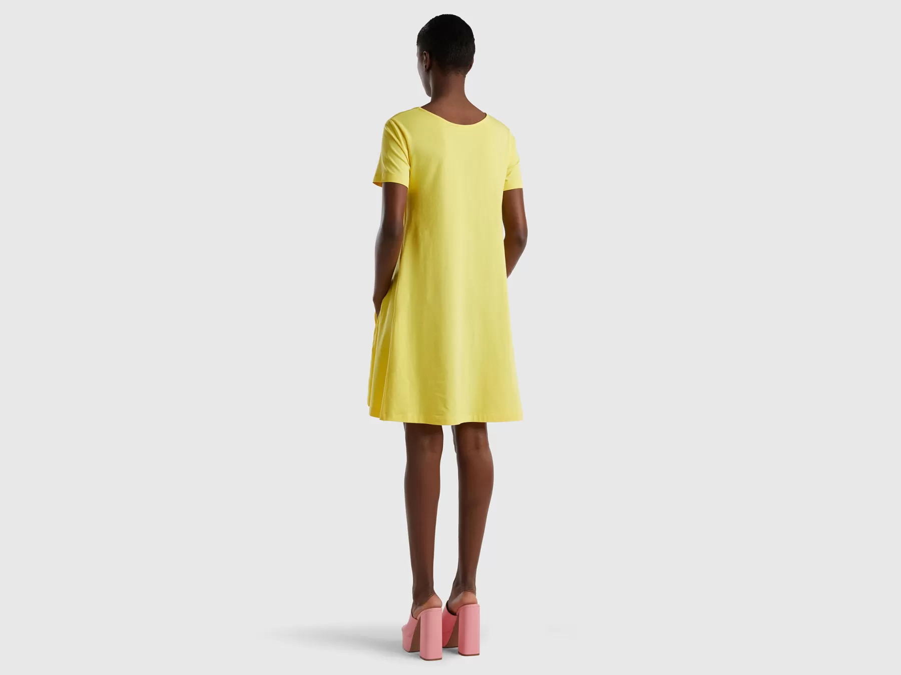 Benetton Abito Corto Svasato Giallo Best Sale