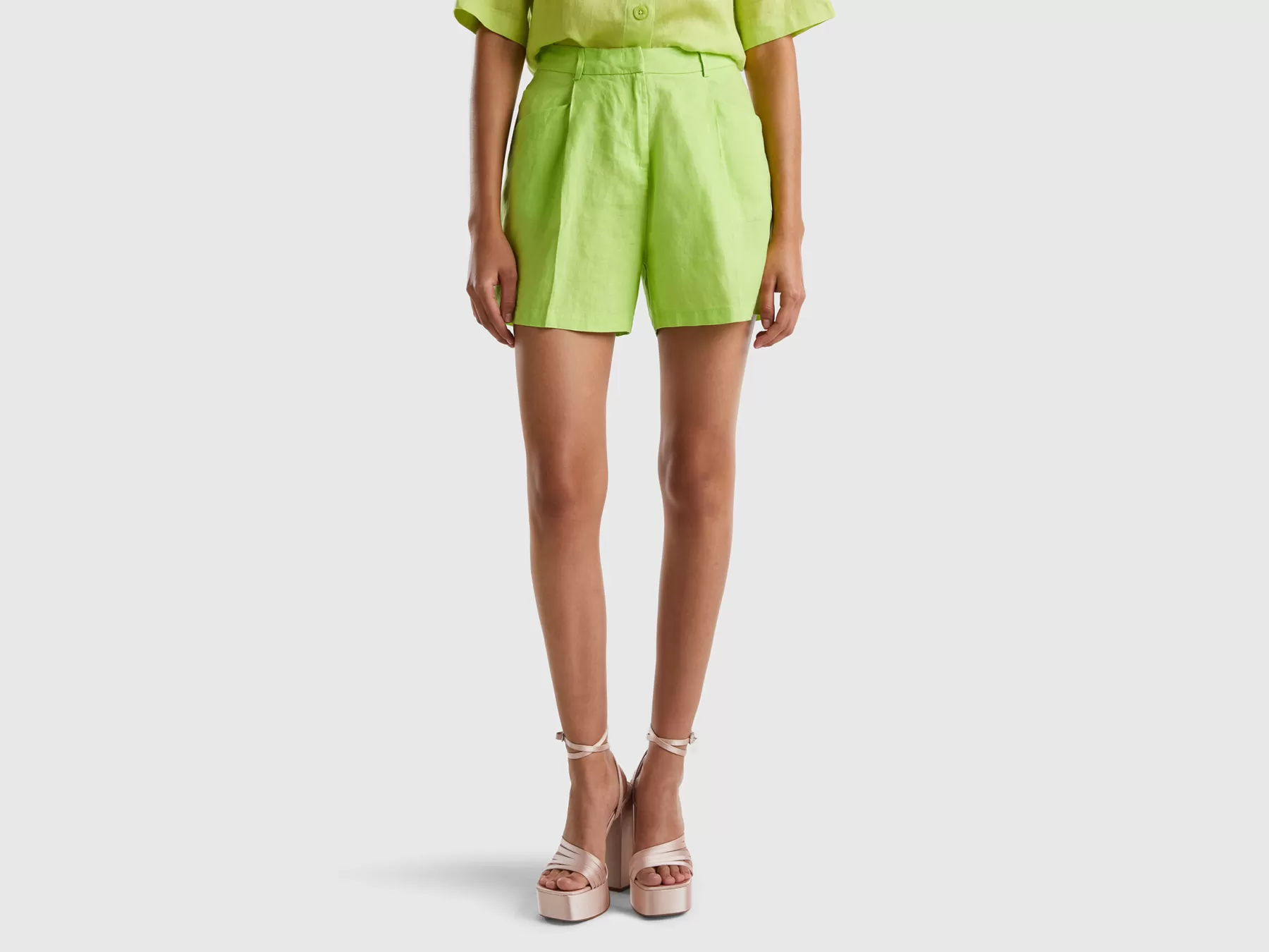 Benetton Bermuda In Puro Lino Verde Fluo Sale