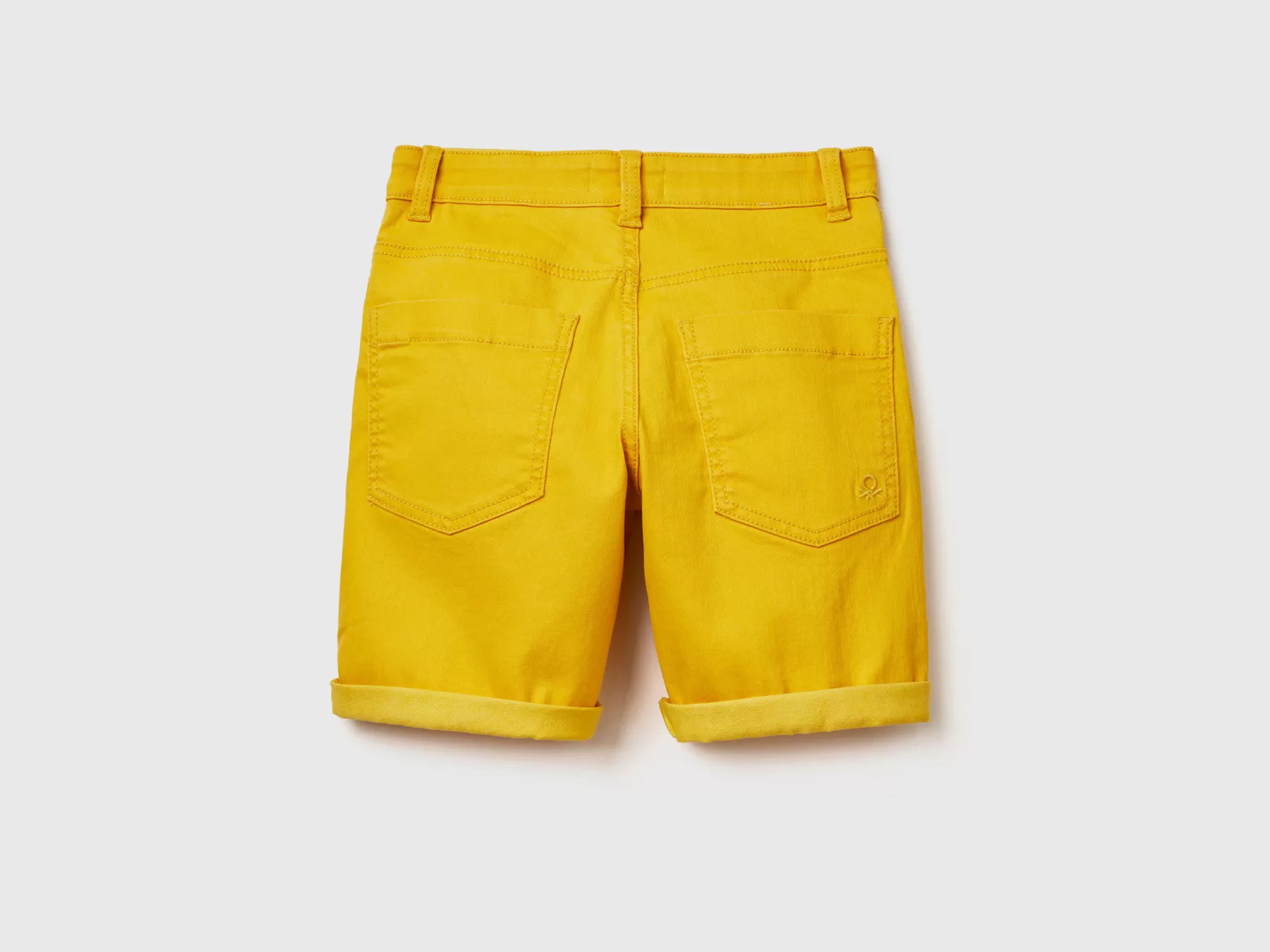 Benetton Bermuda Slim Fit Giallo Outlet