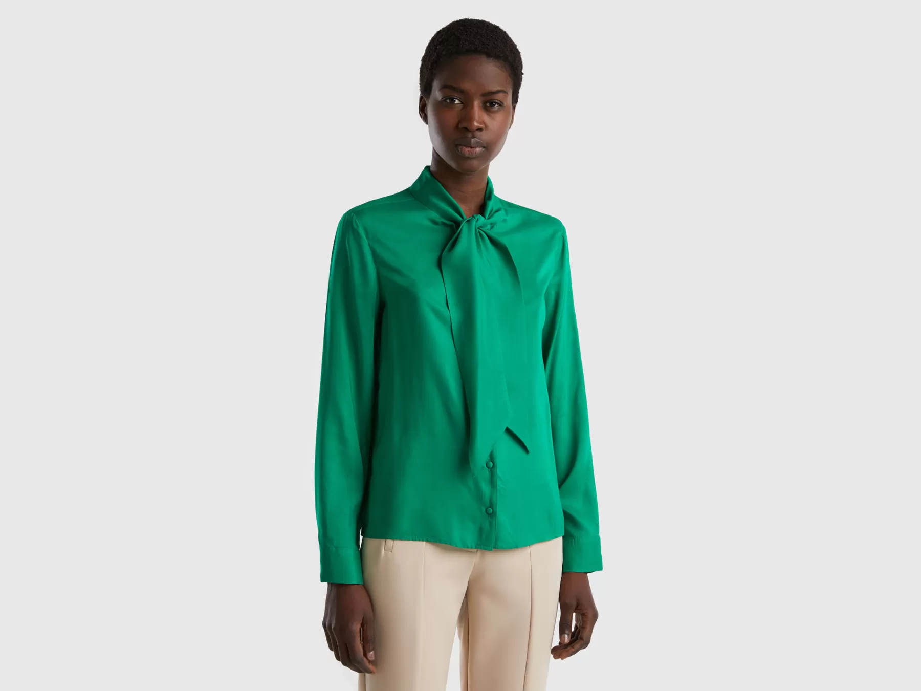 Benetton Blusa In Viscosa Con Fiocco Verde Fashion