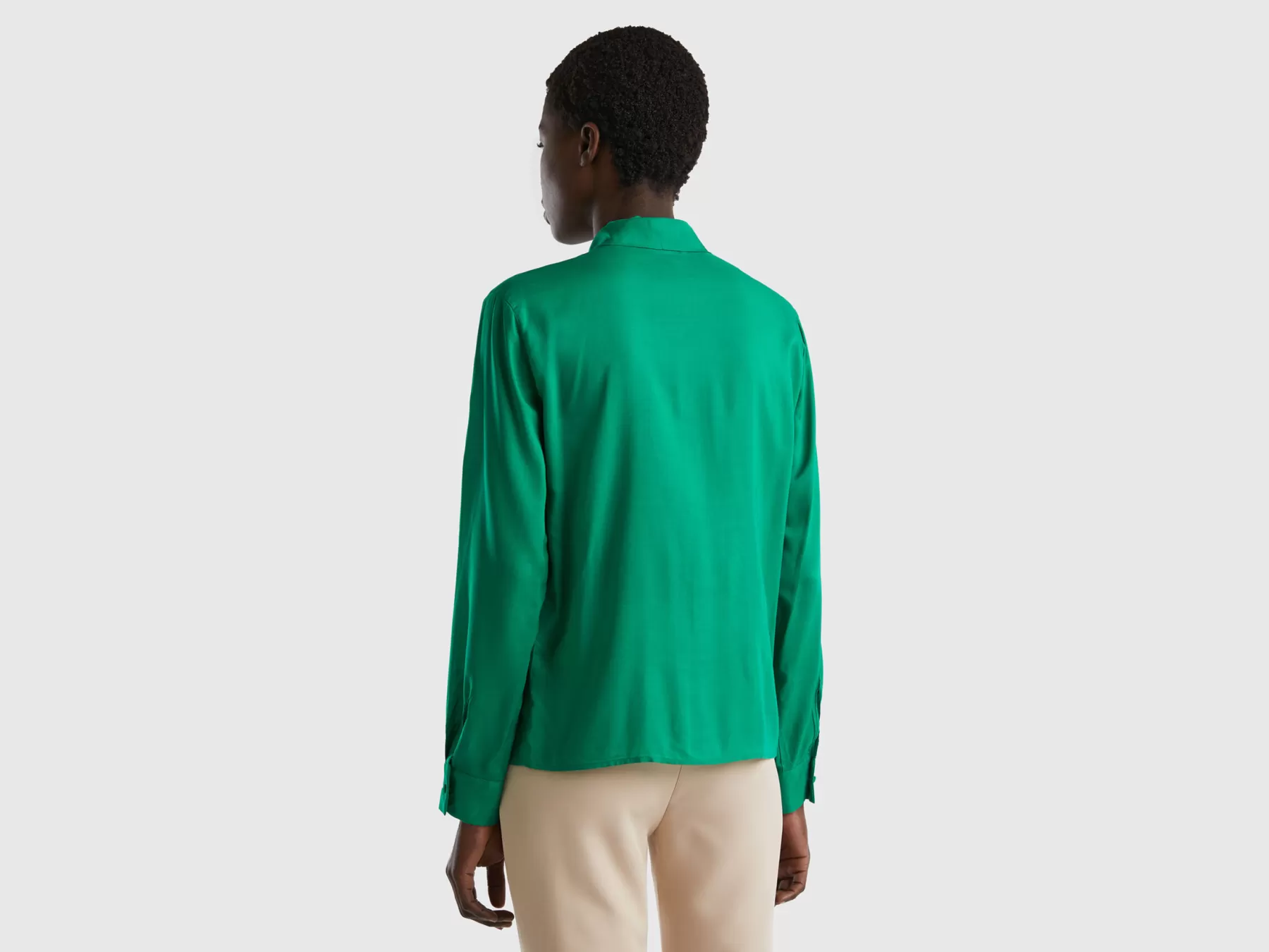 Benetton Blusa In Viscosa Con Fiocco Verde Fashion