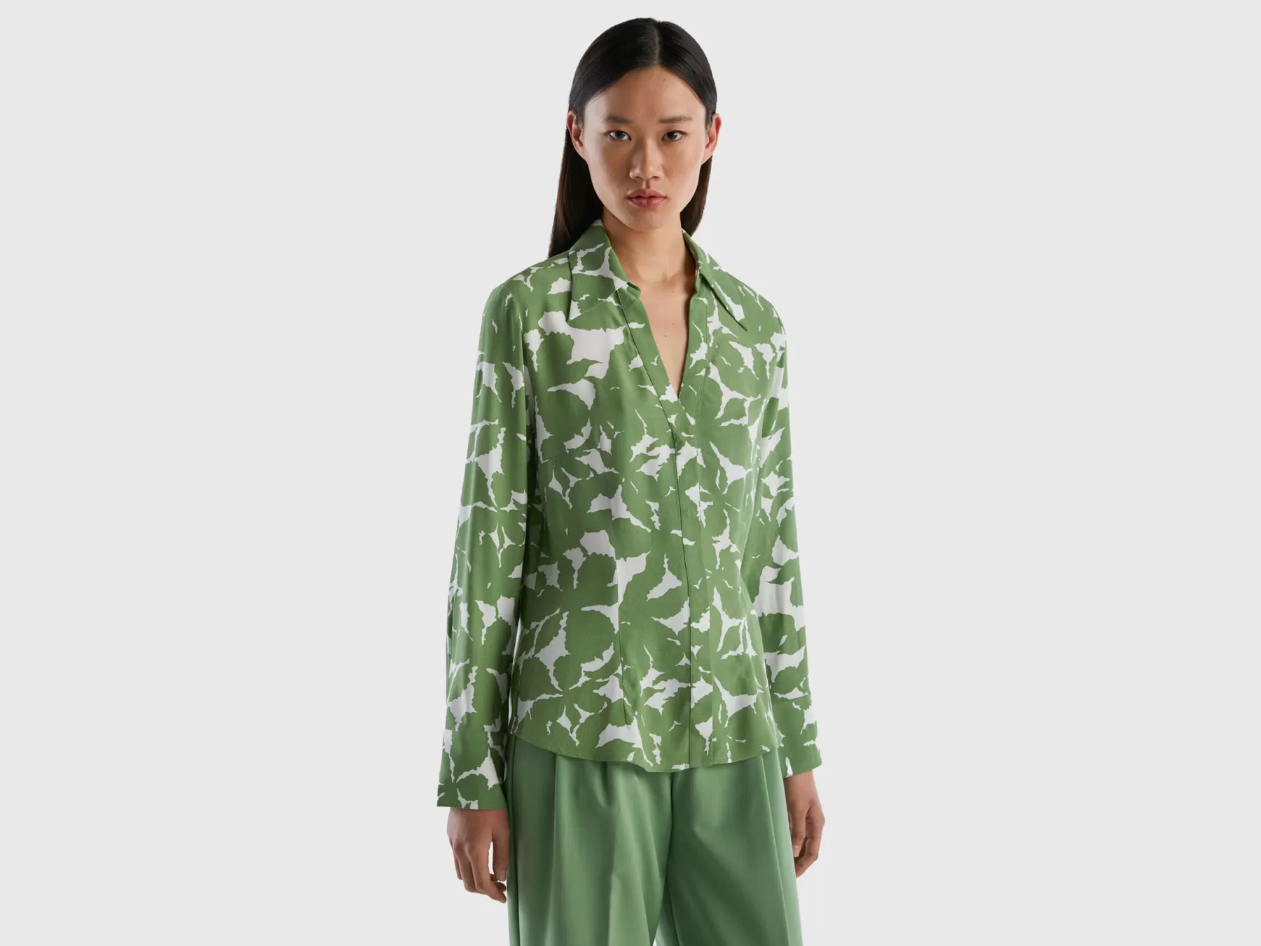 Benetton Camicia A Fiori In Pura Viscosa Verde Clearance