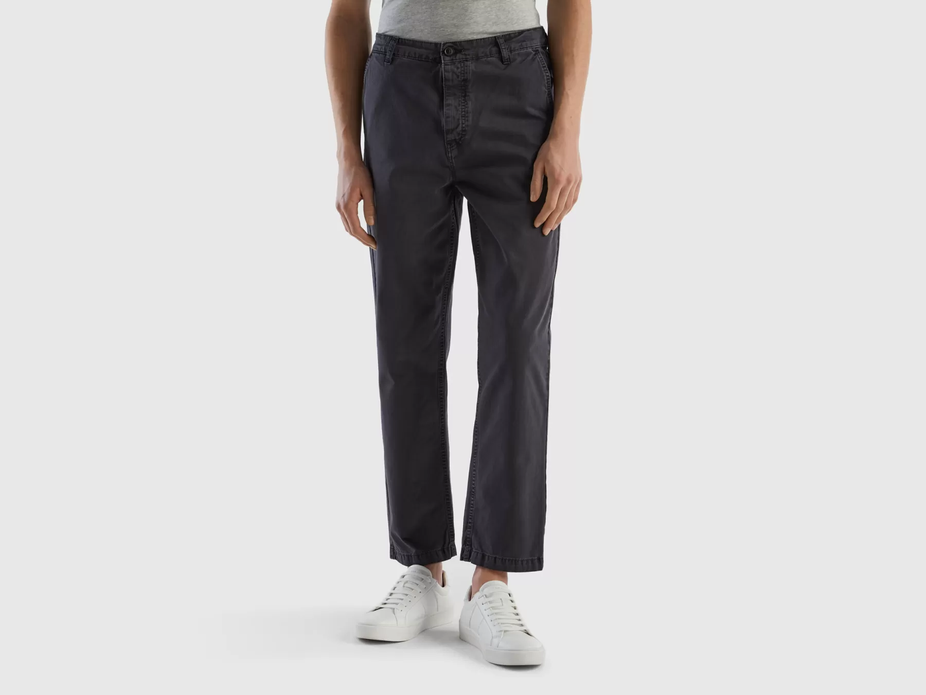 Benetton Chino Con Cavallo Basso Grigio Scuro Store