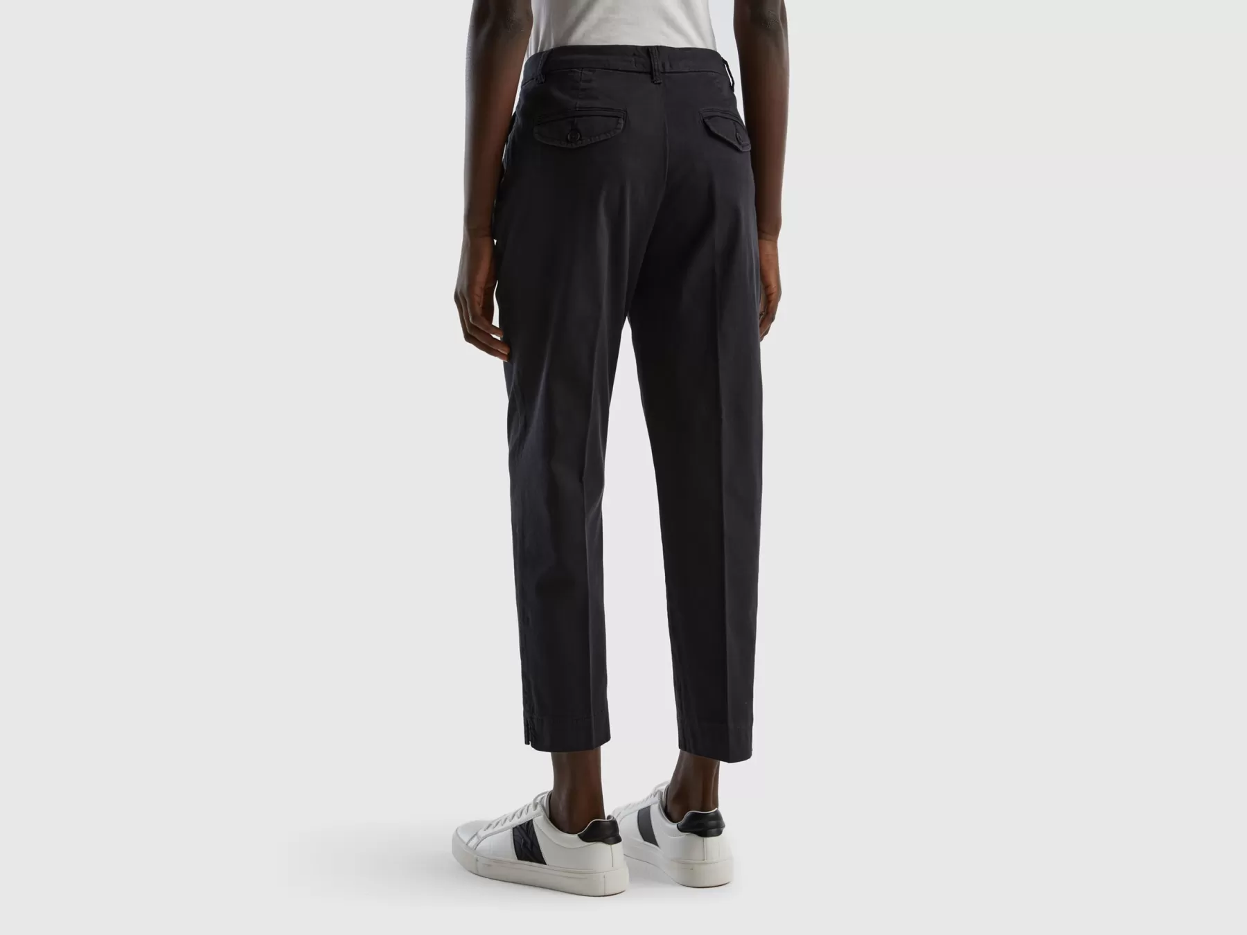 Benetton Chino Cropped In Cotone Stretch Nero Shop