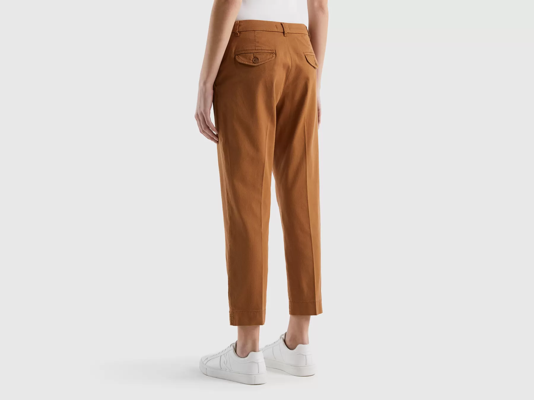 Benetton Chino Cropped In Cotone Stretch Beige Online