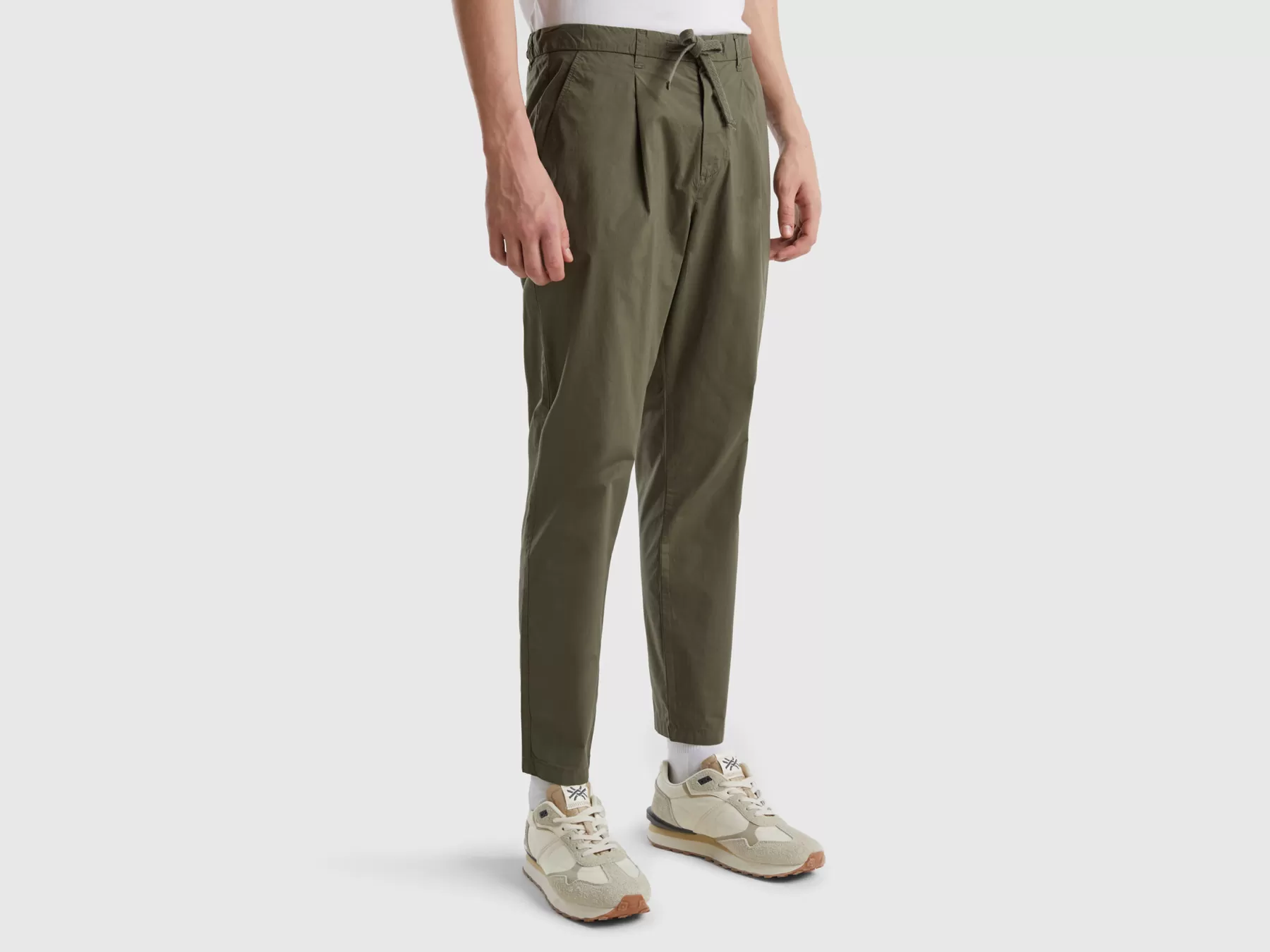 Benetton Chino In Tela Con Coulisse Verde Militare New