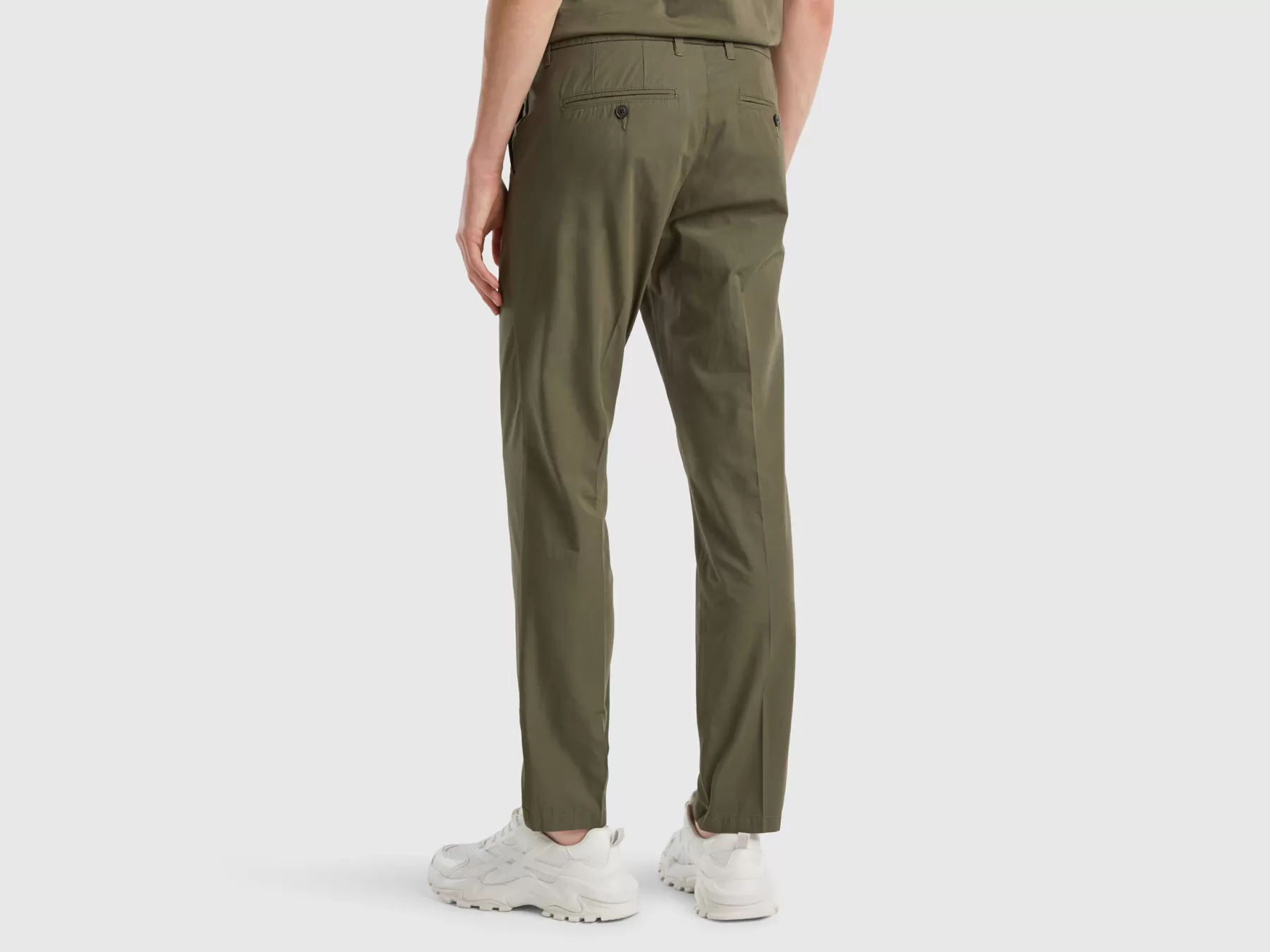 Benetton Chino Slim Fit In Cotone Leggero Verde Militare Best