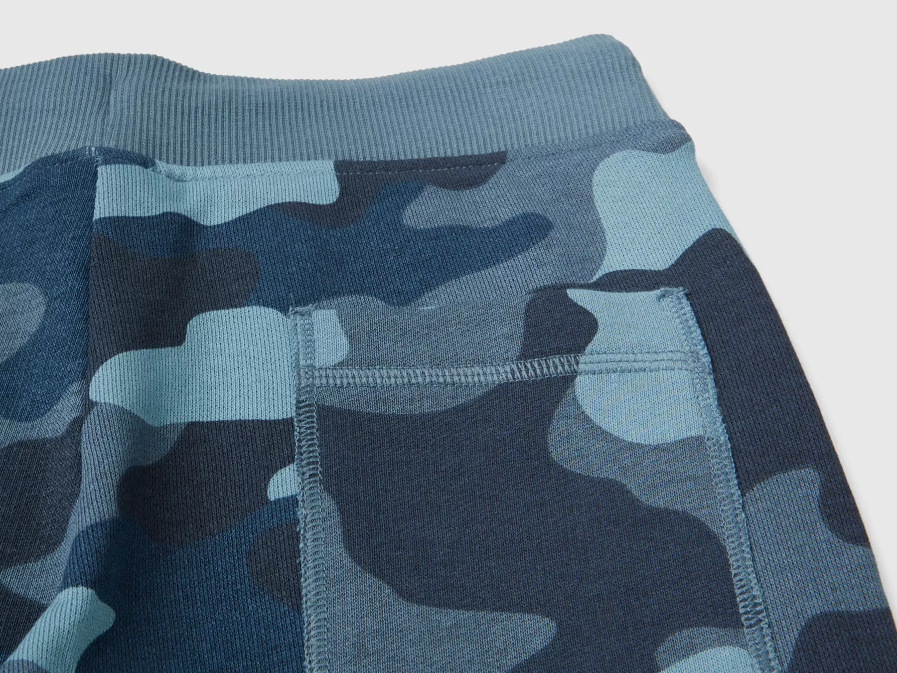 Benetton Joggers Camouflage Azzurro Shop