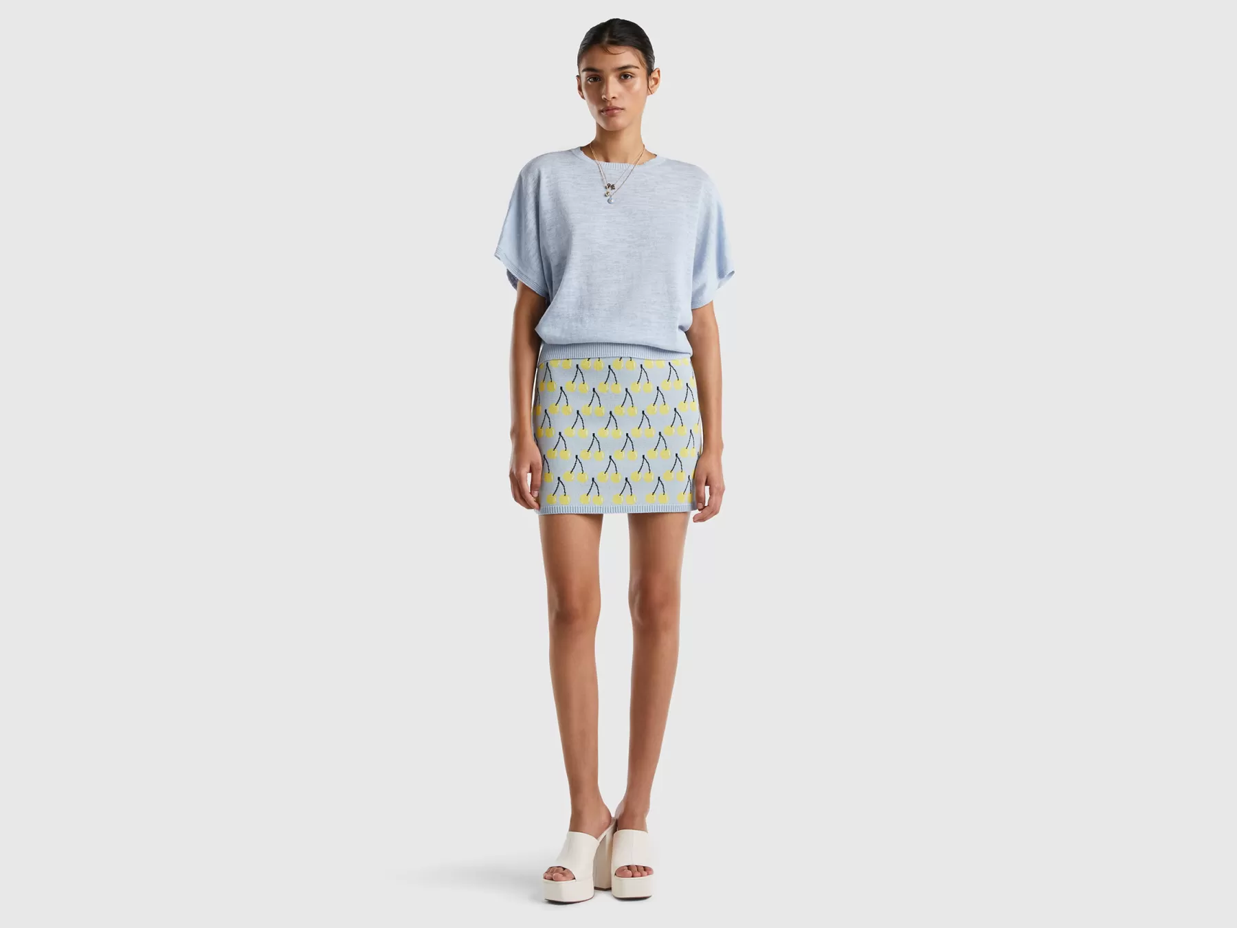 Benetton Maglia A Manica Corta In Misto Lino Celeste Cheap