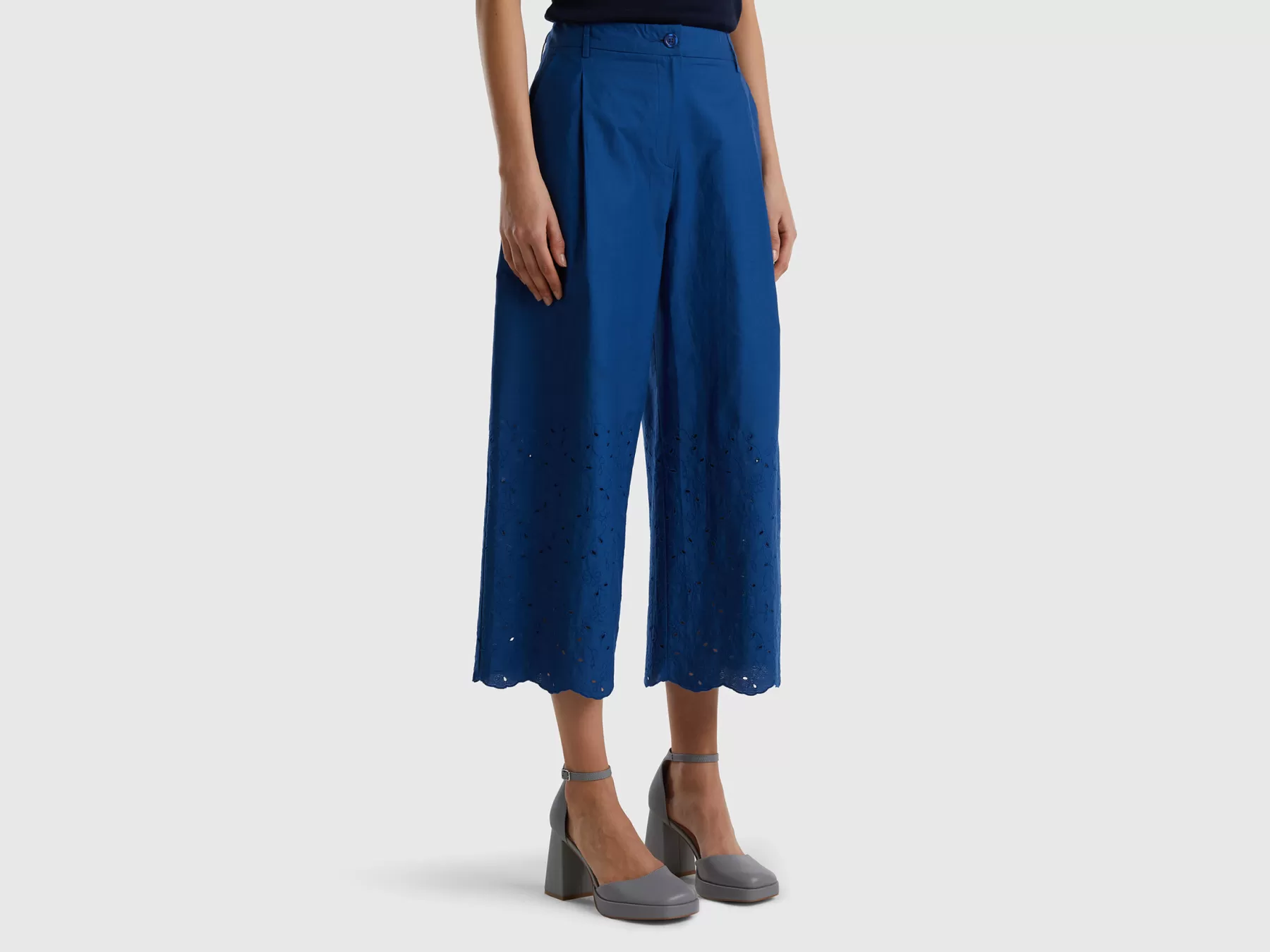 Benetton Pantaloni Ampi Con Ricami Sangallo Blu Scuro Fashion