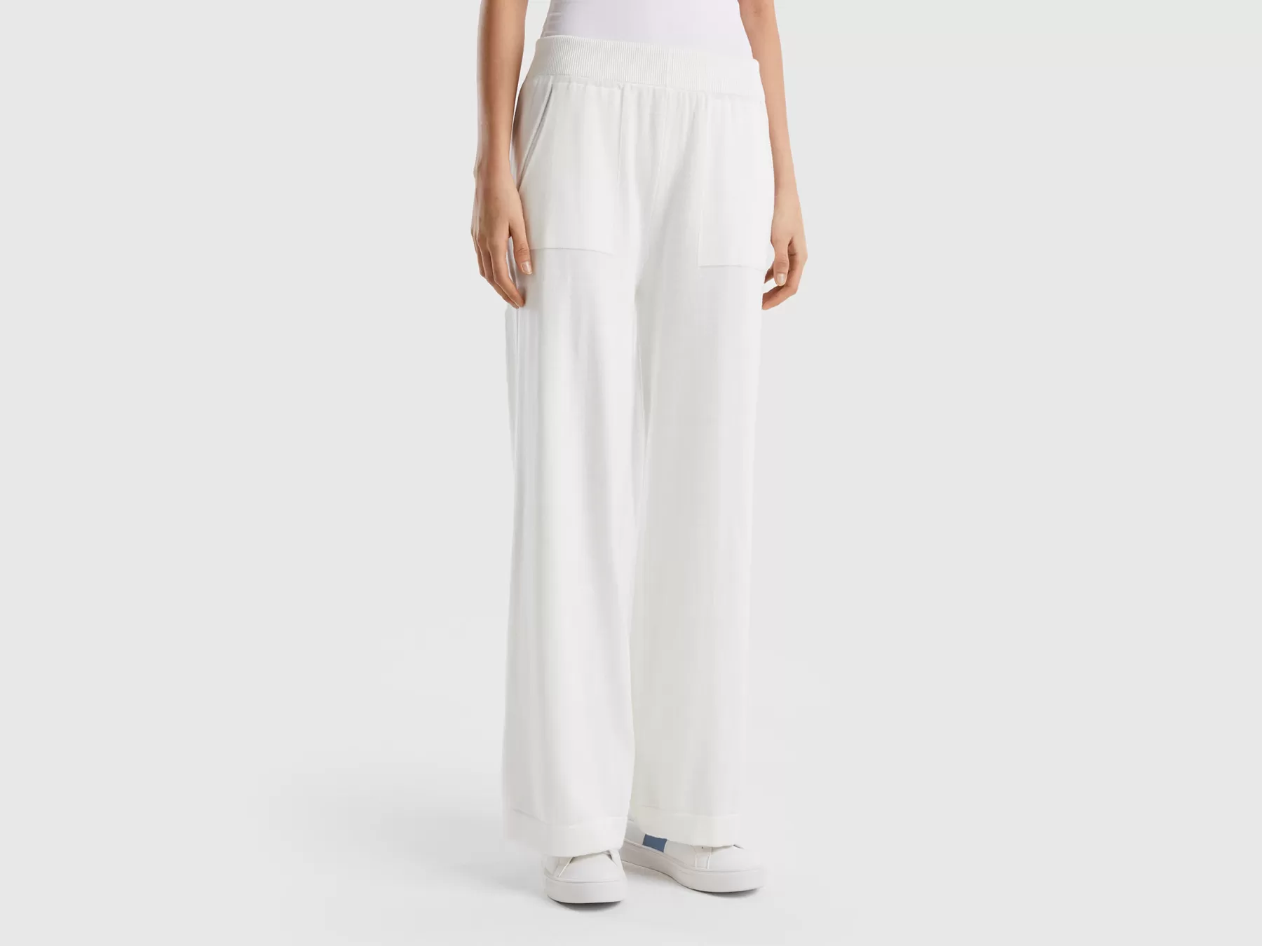 Benetton Pantaloni Ampi In Maglia Bianco Panna Sale