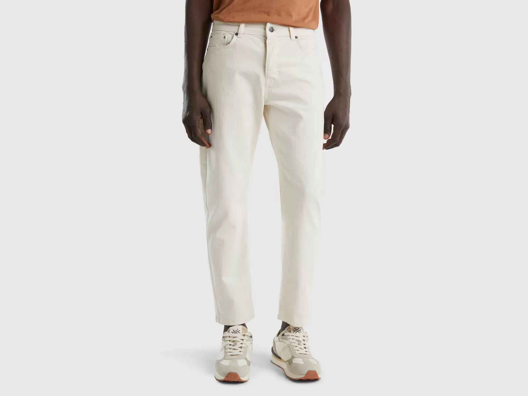 Benetton Pantaloni Carrot Fit Bianco Panna Online