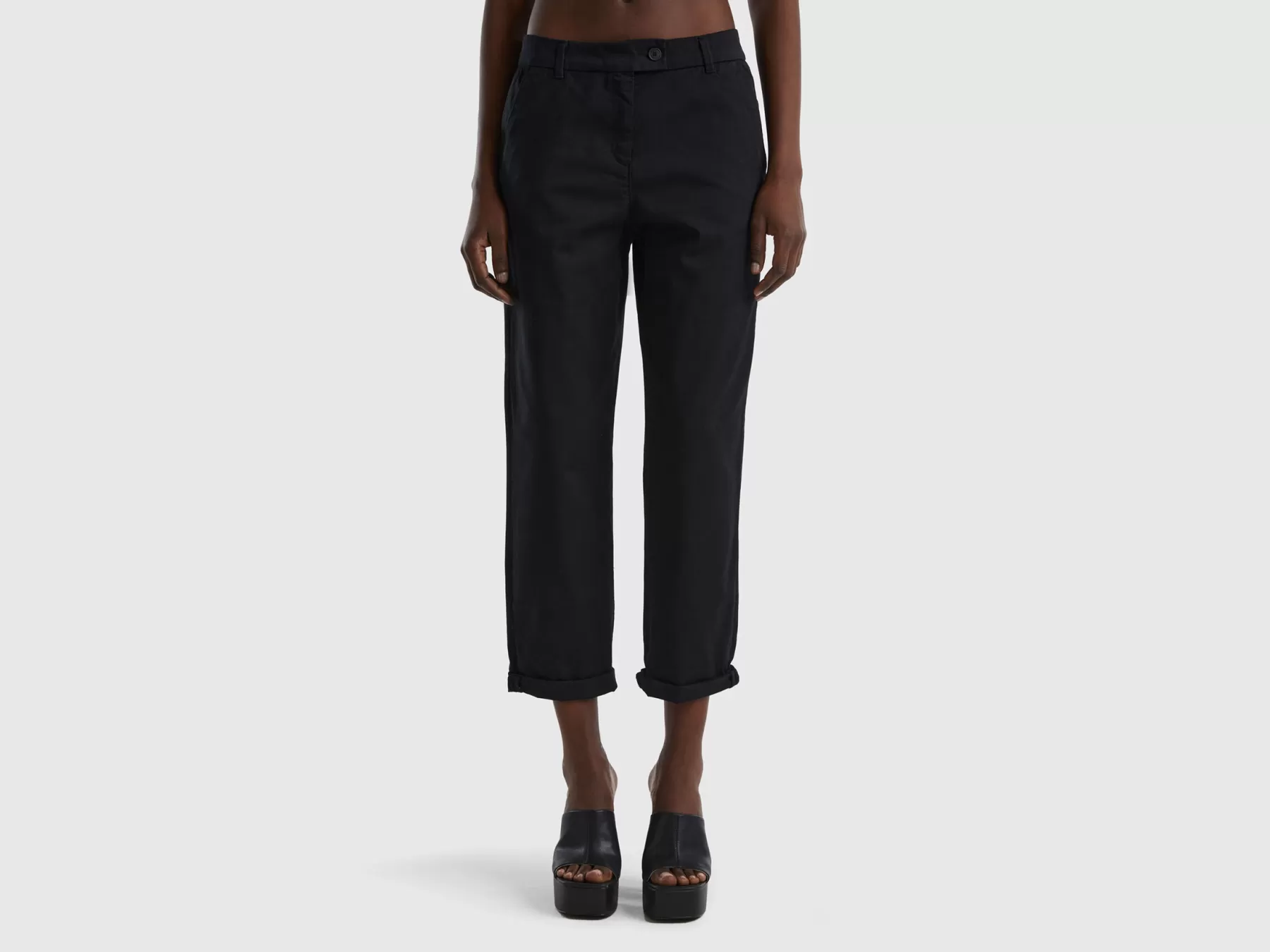 Benetton Pantaloni Chino In Cotone Stretch Nero Discount