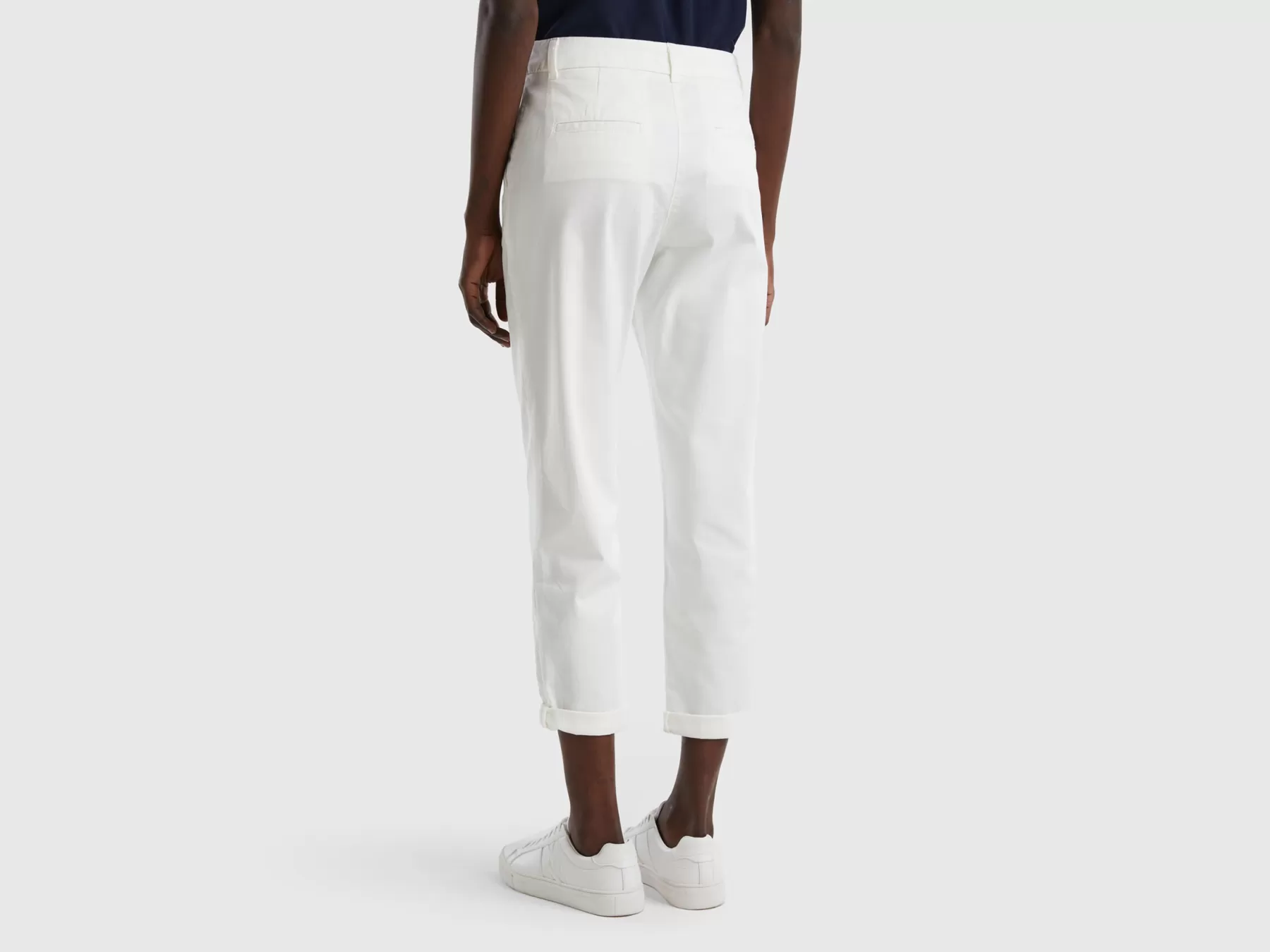 Benetton Pantaloni Chino In Cotone Stretch Bianco Panna Flash Sale