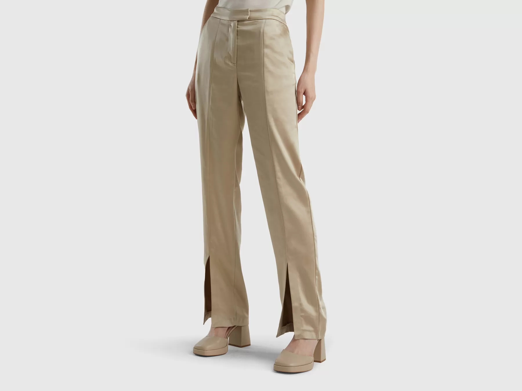 Benetton Pantaloni Con Spacco Effetto Satin Beige Outlet