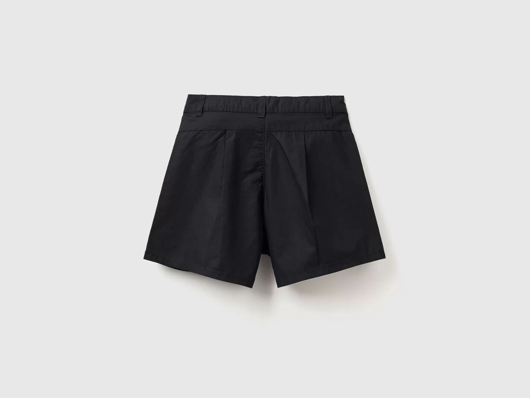 Benetton Pantaloni Corti Con Pinces Nero Store