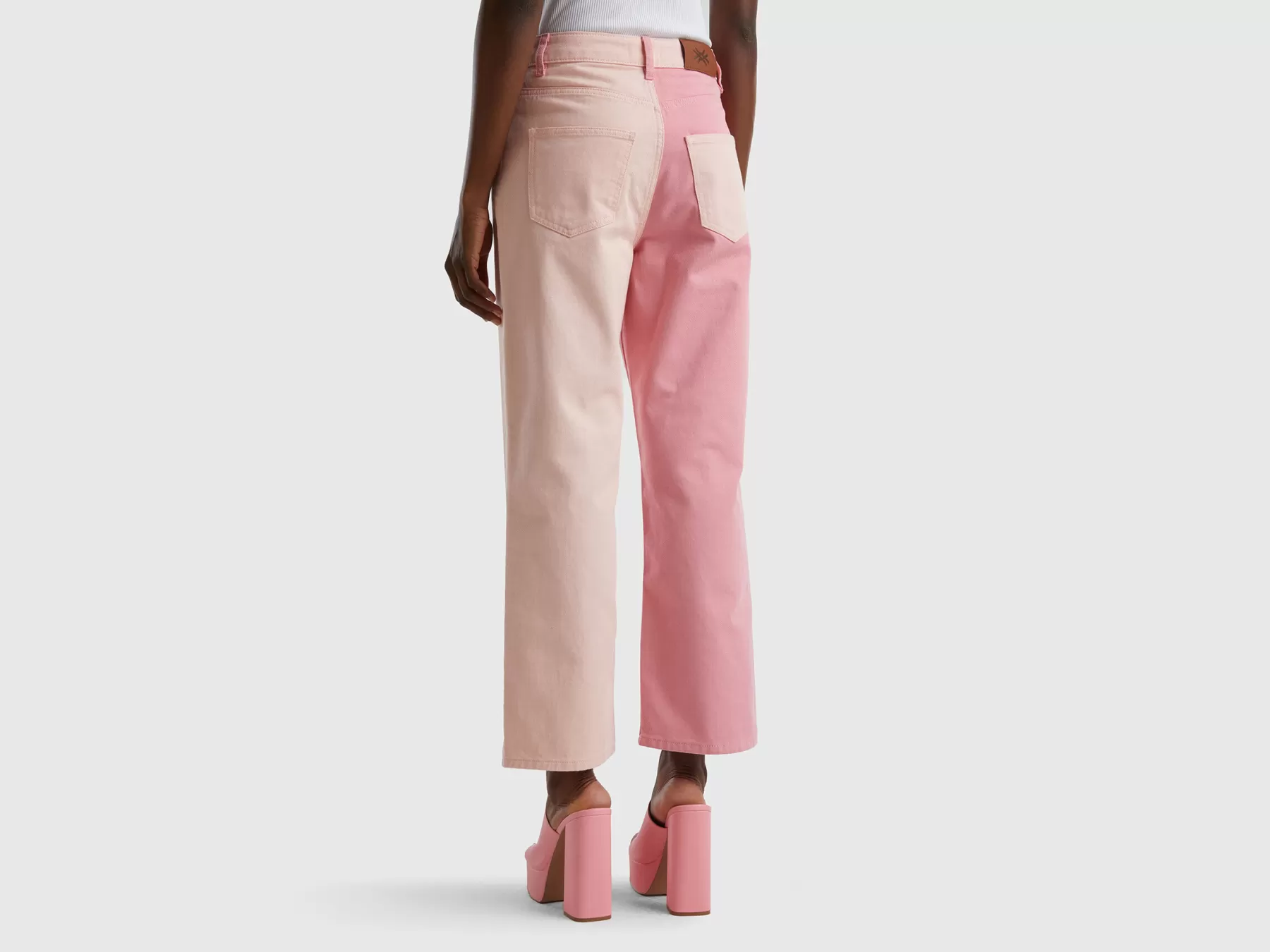 Benetton Pantaloni Cropped Color Block Rosa Sale