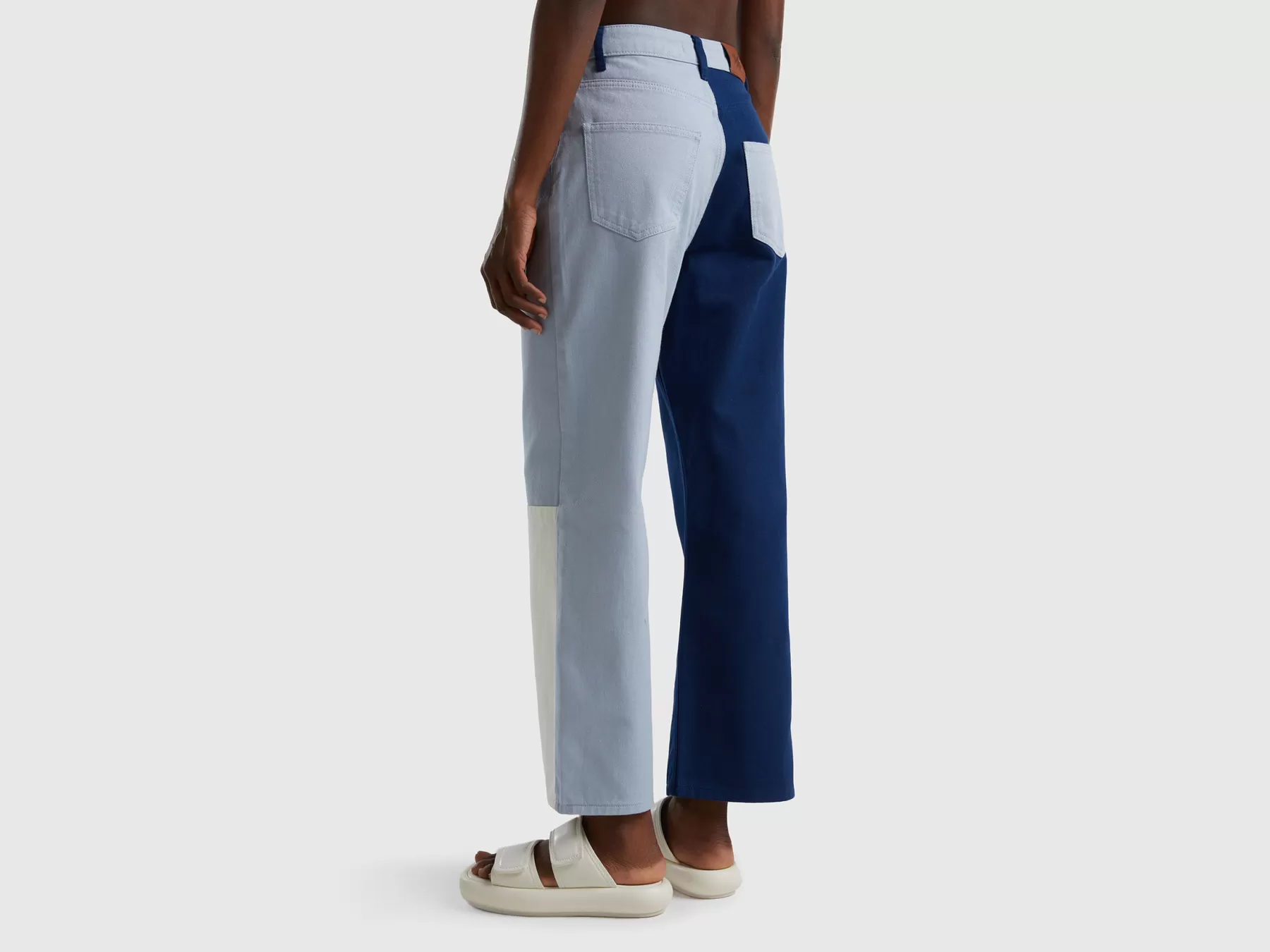 Benetton Pantaloni Cropped Color Block Blu Best