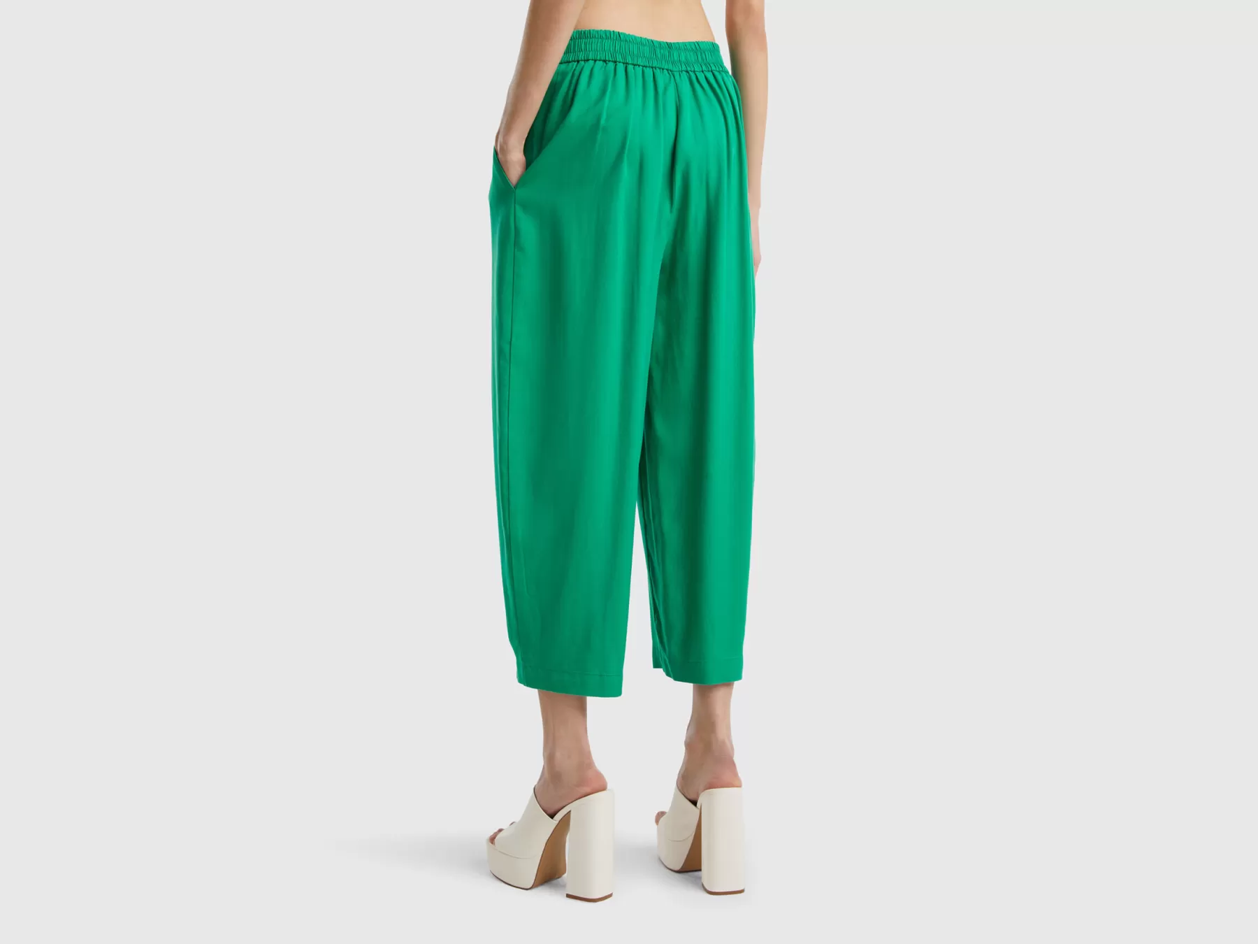 Benetton Pantaloni Cropped Con Pieghe Verde Flash Sale