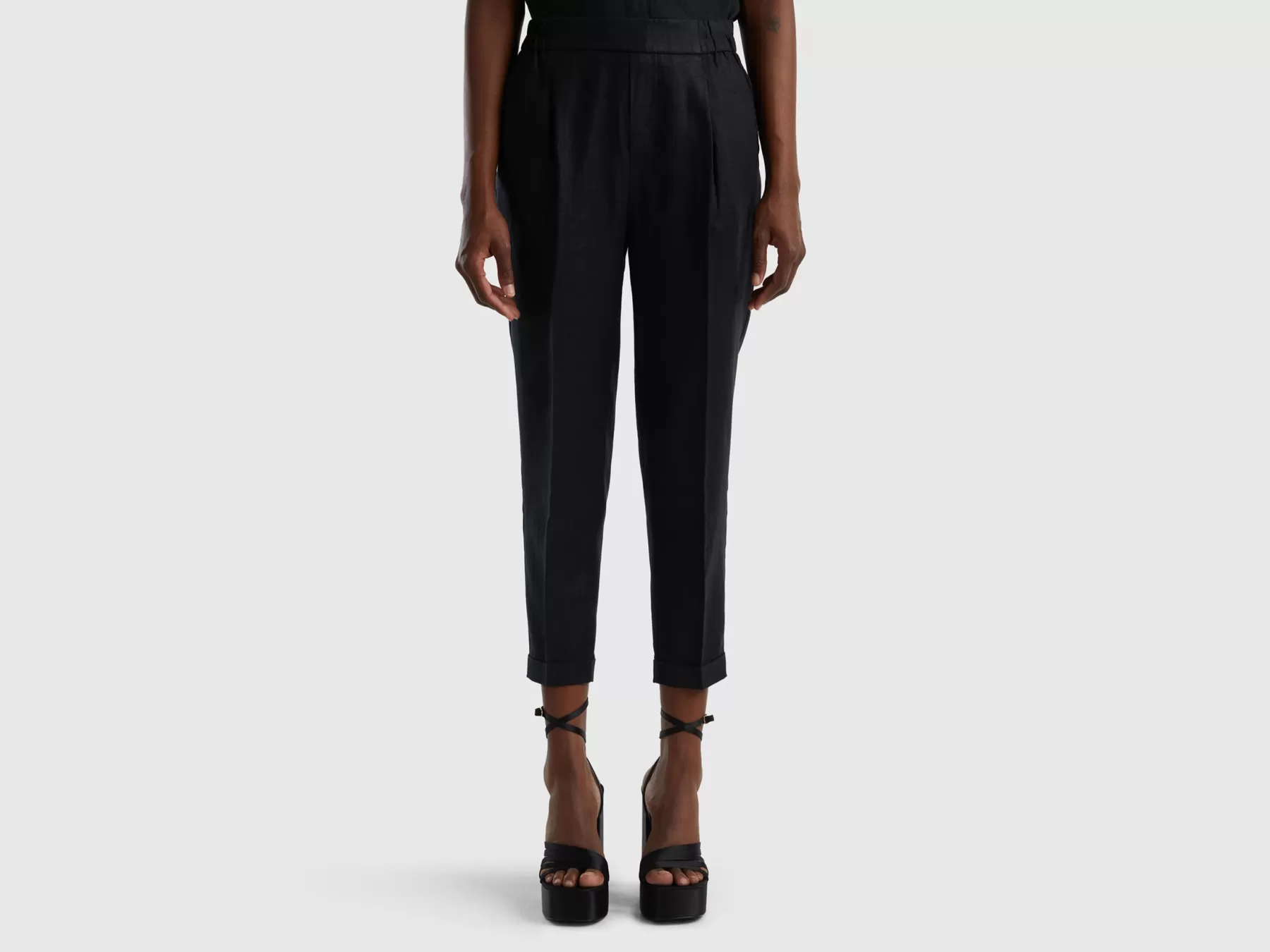 Benetton Pantaloni Cropped In 100% Lino Nero Best Sale