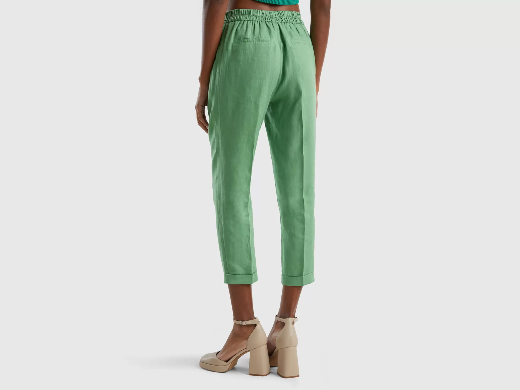 Benetton Pantaloni Cropped In 100% Lino Verde Store