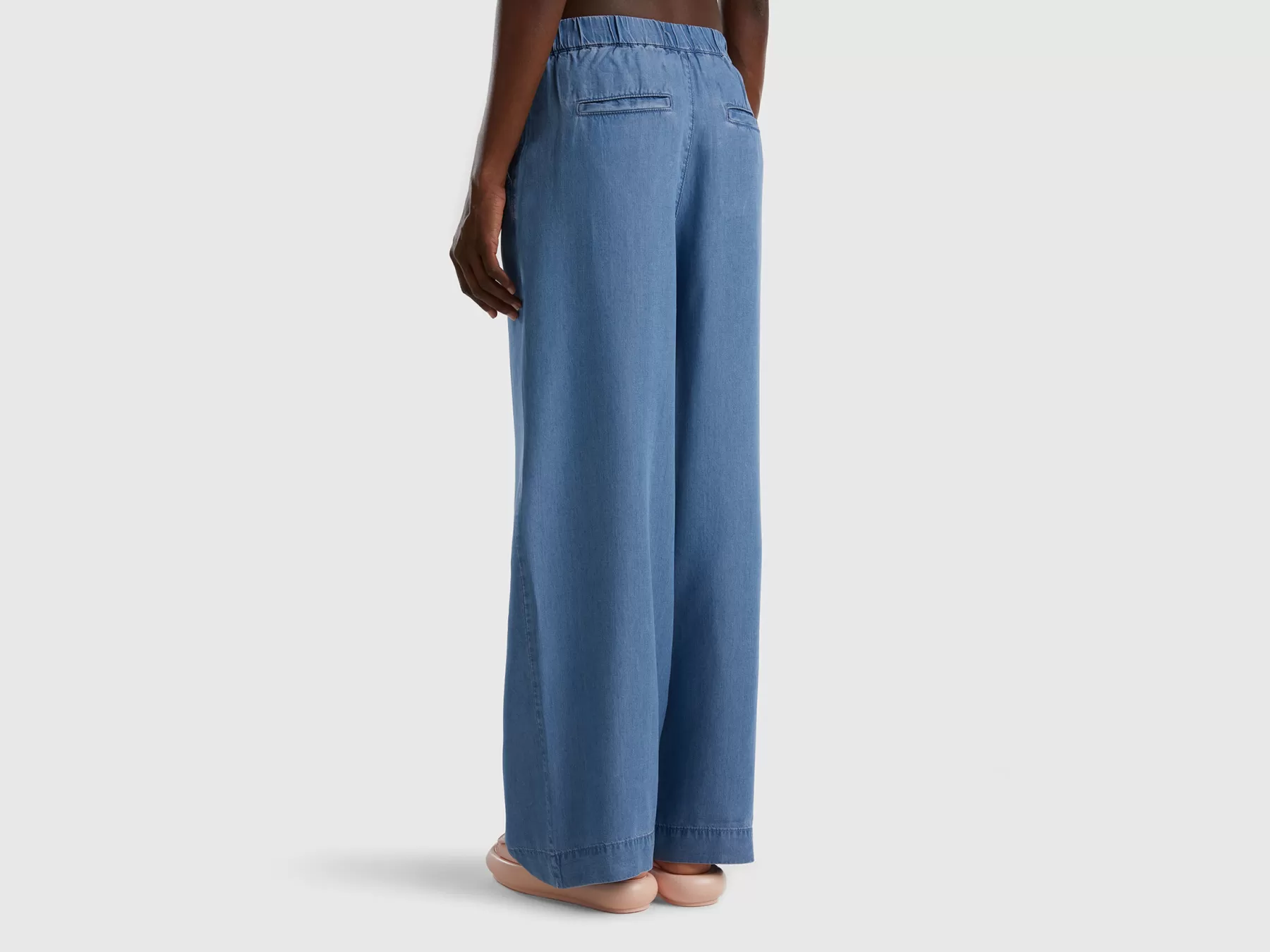 Benetton Pantaloni Gamba Ampia In Chambray Celeste Sale