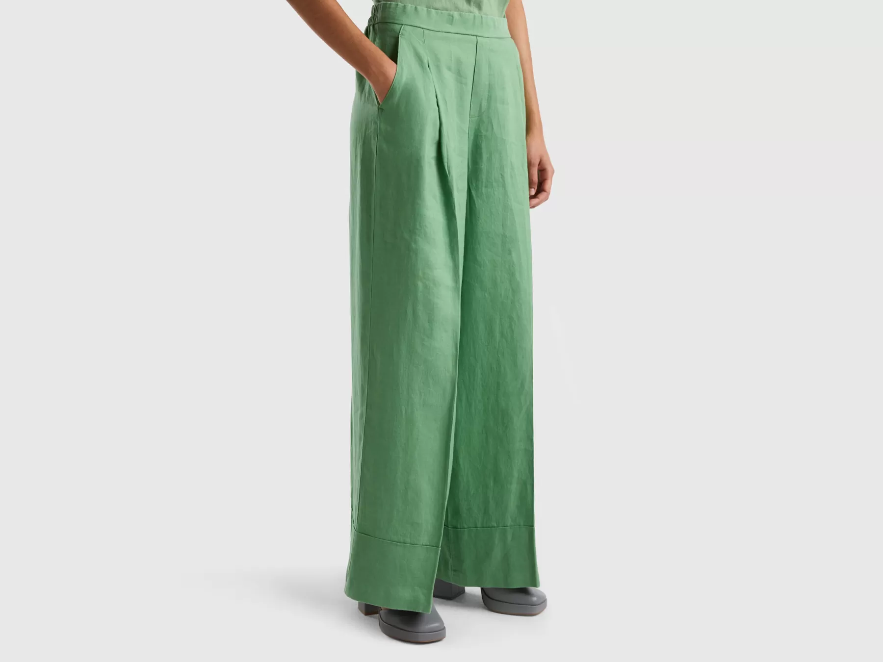 Benetton Pantaloni Palazzo In 100% Lino Verde Outlet