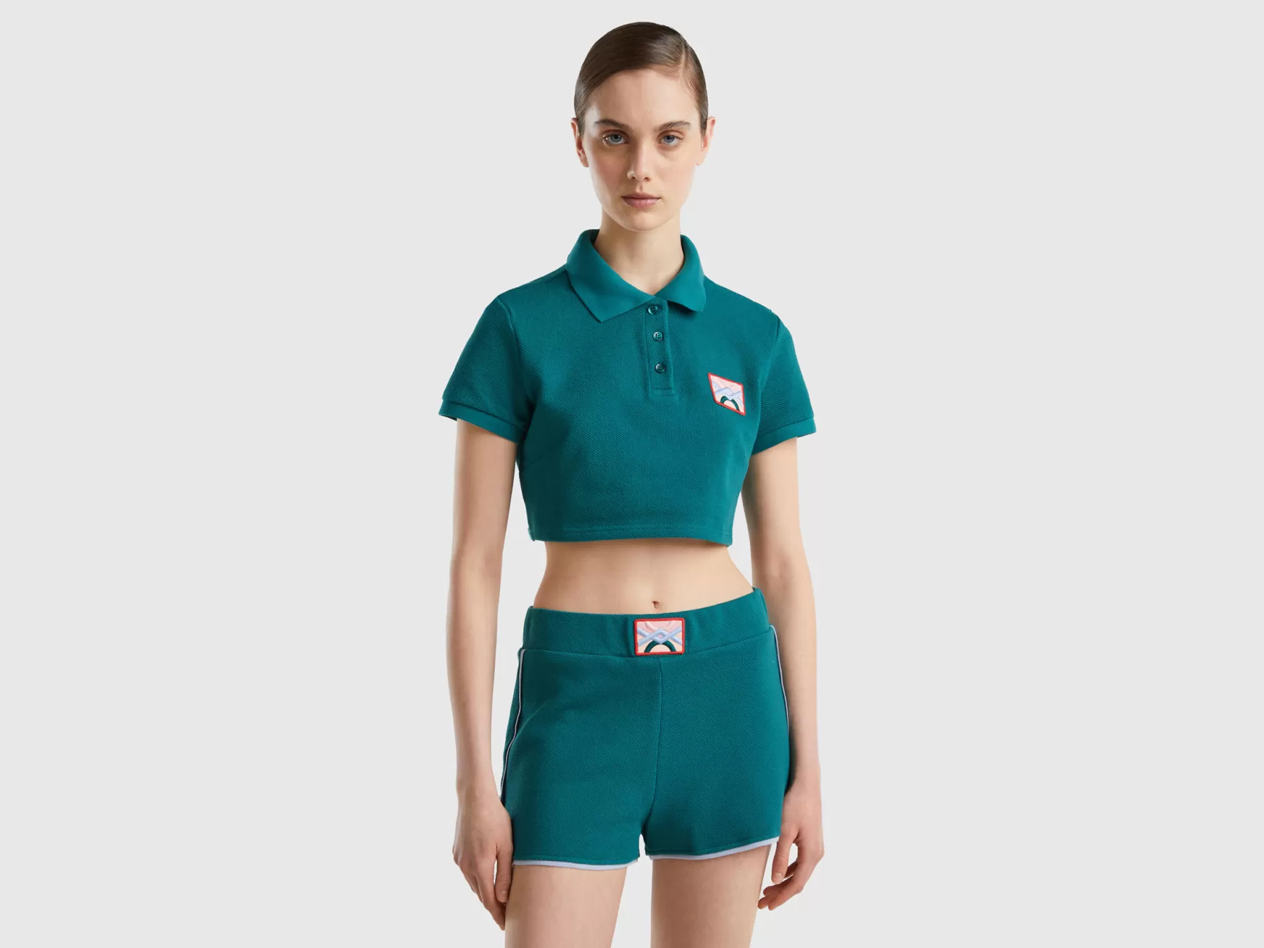 Benetton Polo Croppedcon Patch Logo Verde Scuro Online