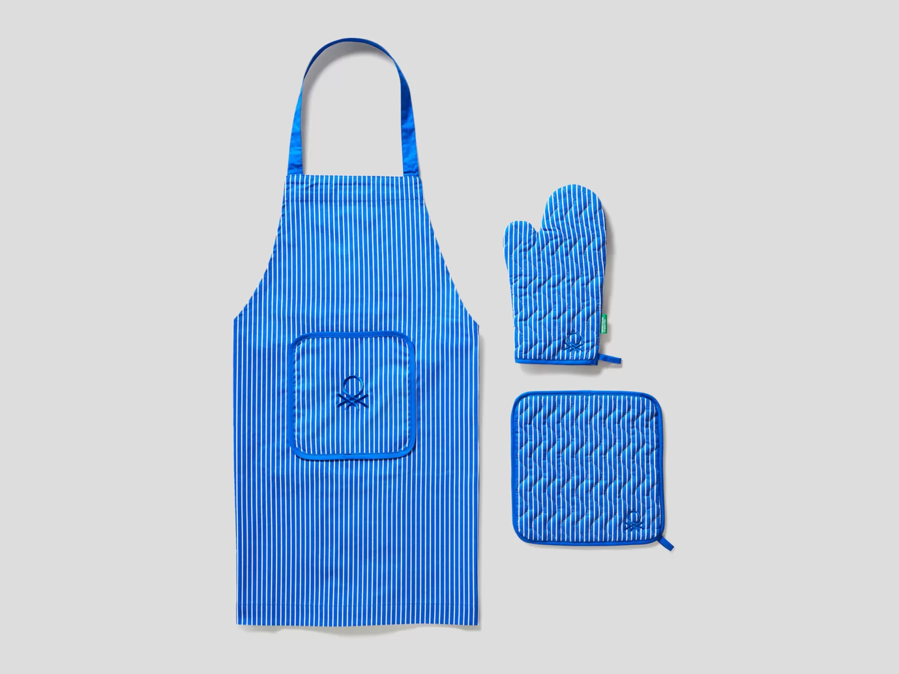 Benetton Set Grembiule, Presina E Guanto Da Forno Bluette New