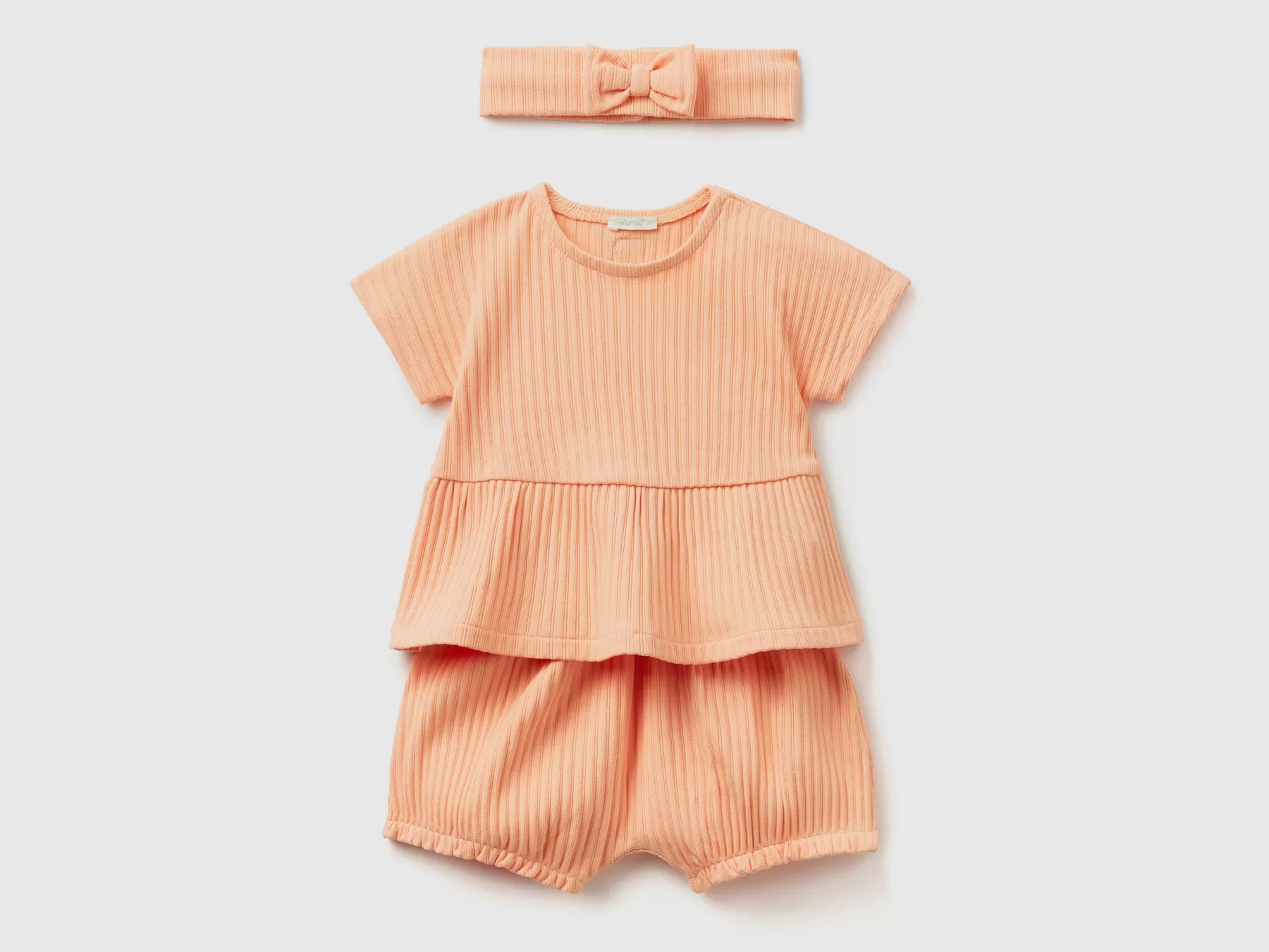 Benetton Set T-Shirt Shorts E Fascia Salmone Shop