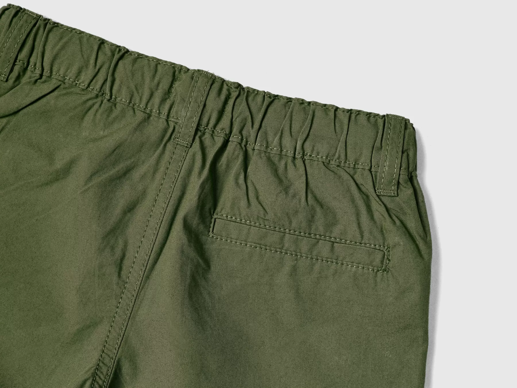 Benetton Shorts 100% Cotone Con Coulisse Verde Militare Online