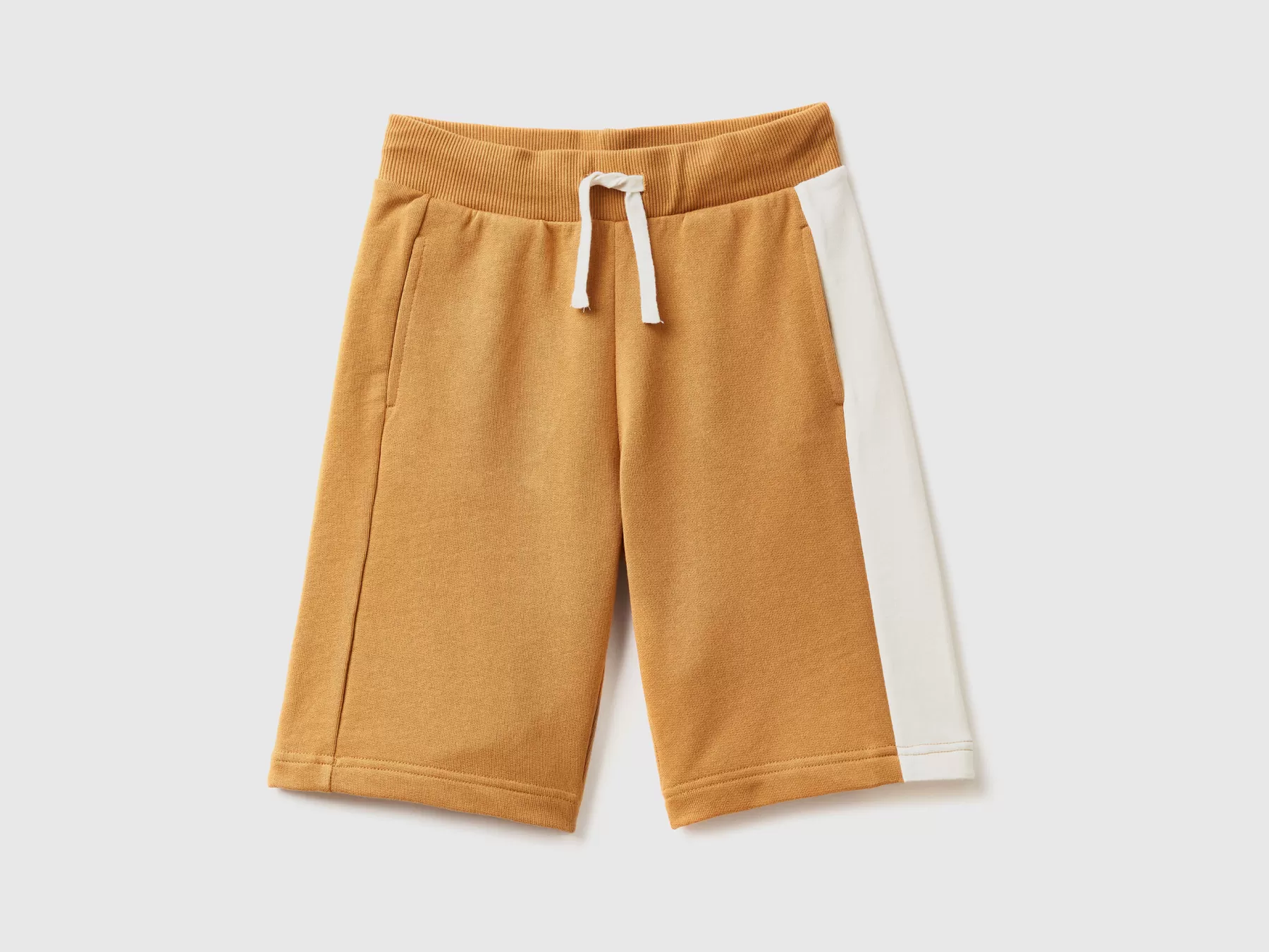 Benetton Shorts Con Banda A Contrasto Cammello Sale