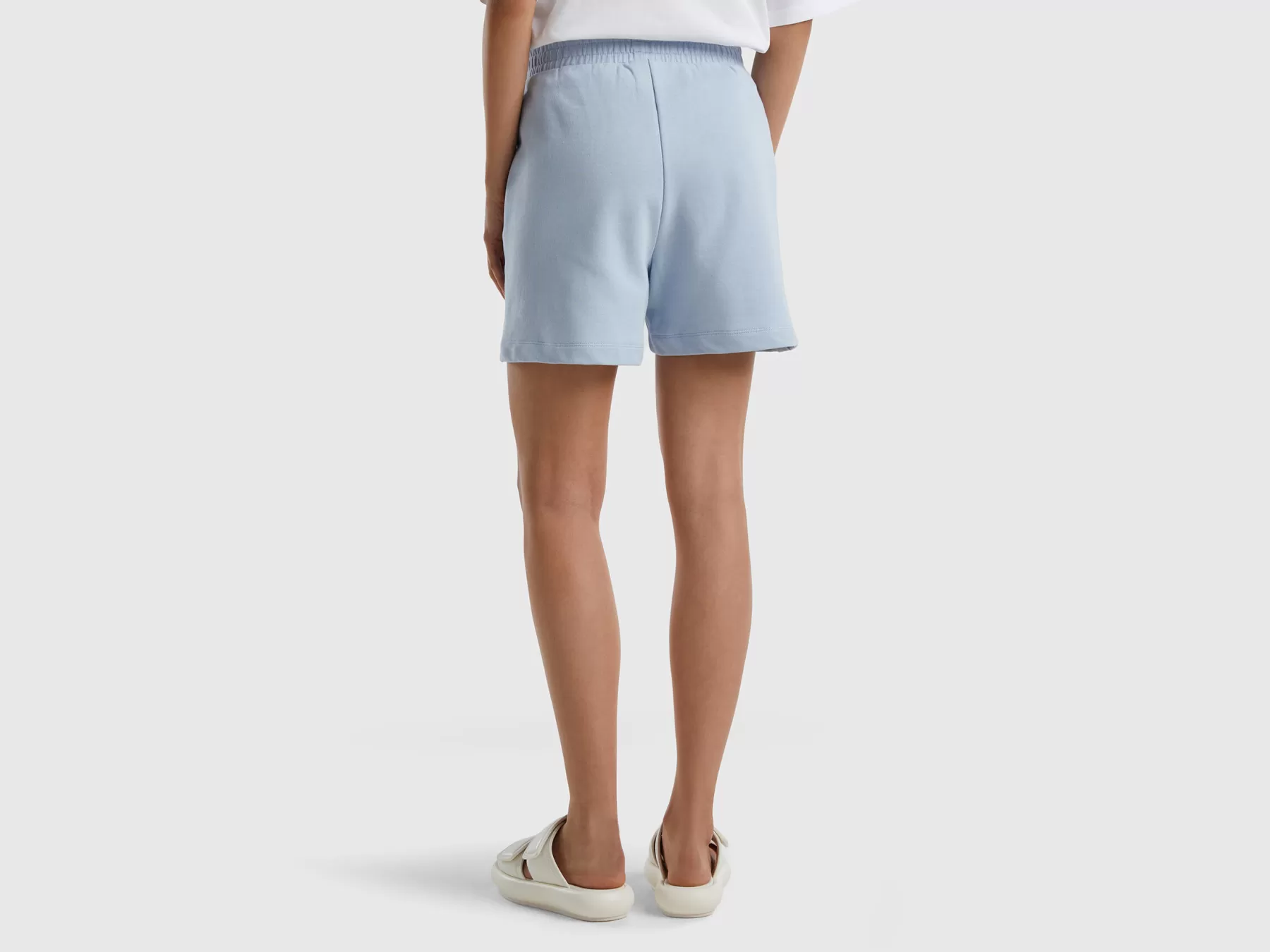 Benetton Shorts In Felpa Con Tasche Celeste Sale