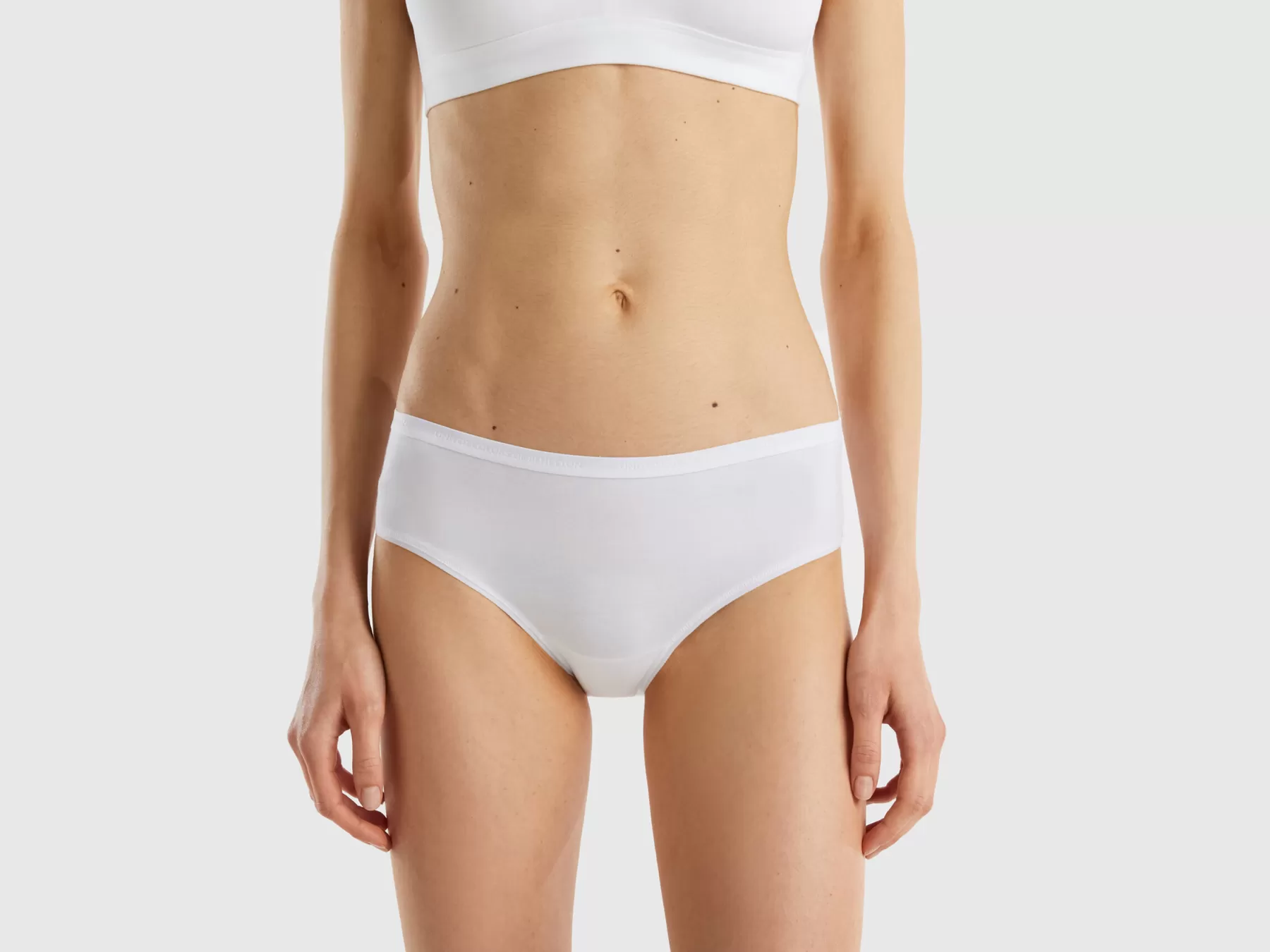 Benetton Slip Fianco Alto In Cotone Bio Stretch Bianco Hot