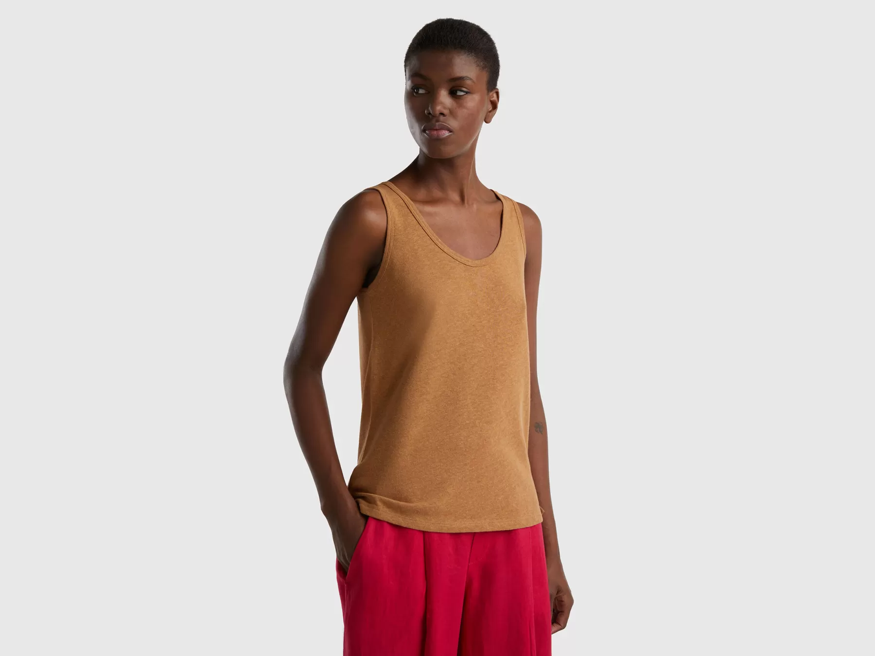 Benetton Top In Misto Lino Beige Store