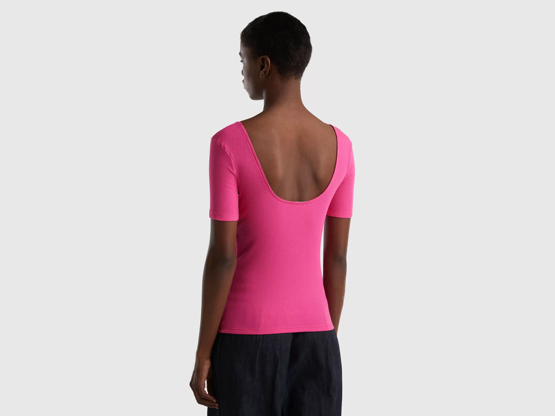 Benetton T-Shirt A Costine Con Scollo Ampio Fucsia Best