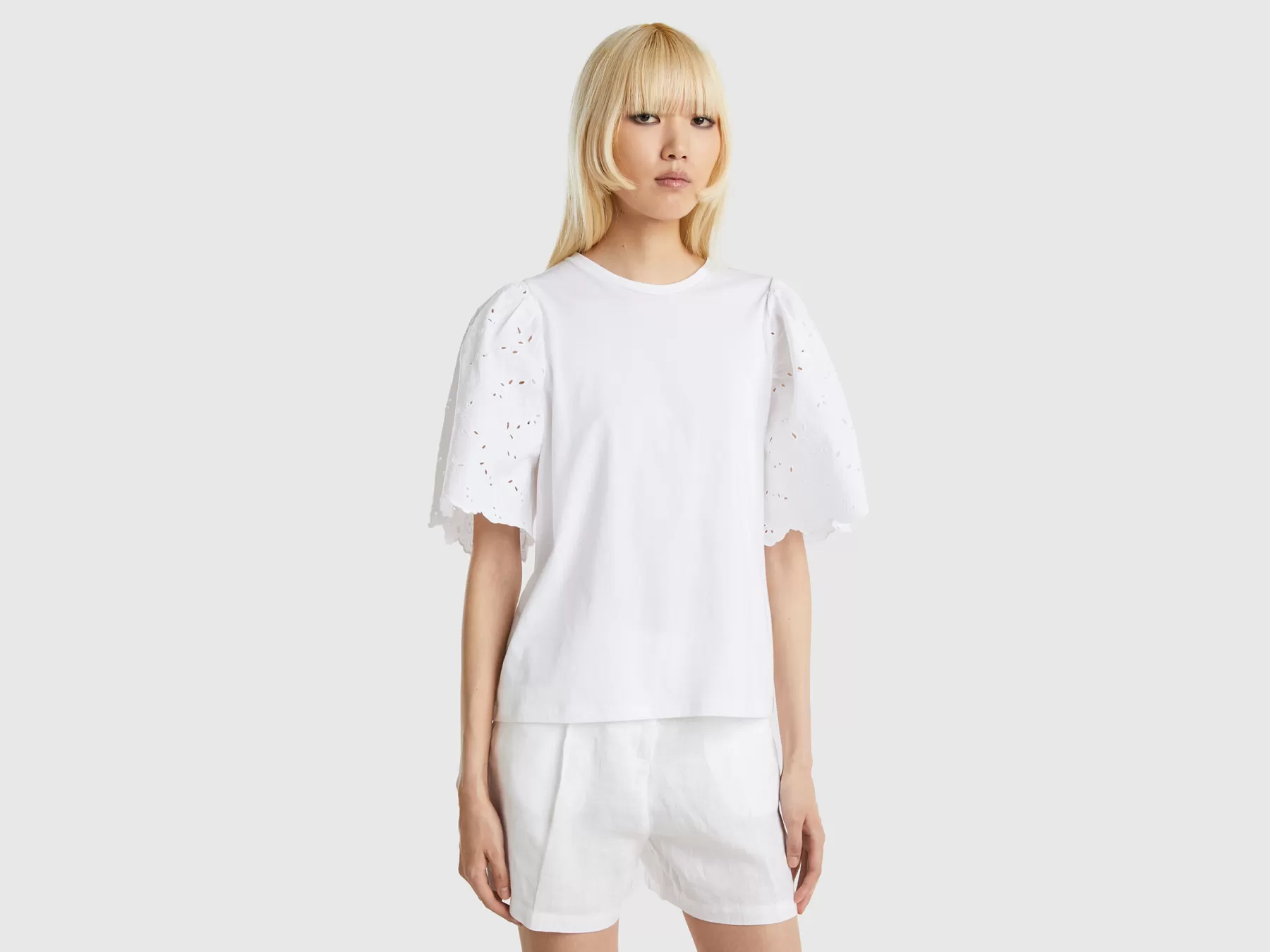 Benetton T-Shirt Con Manica In Sangallo Bianco Store