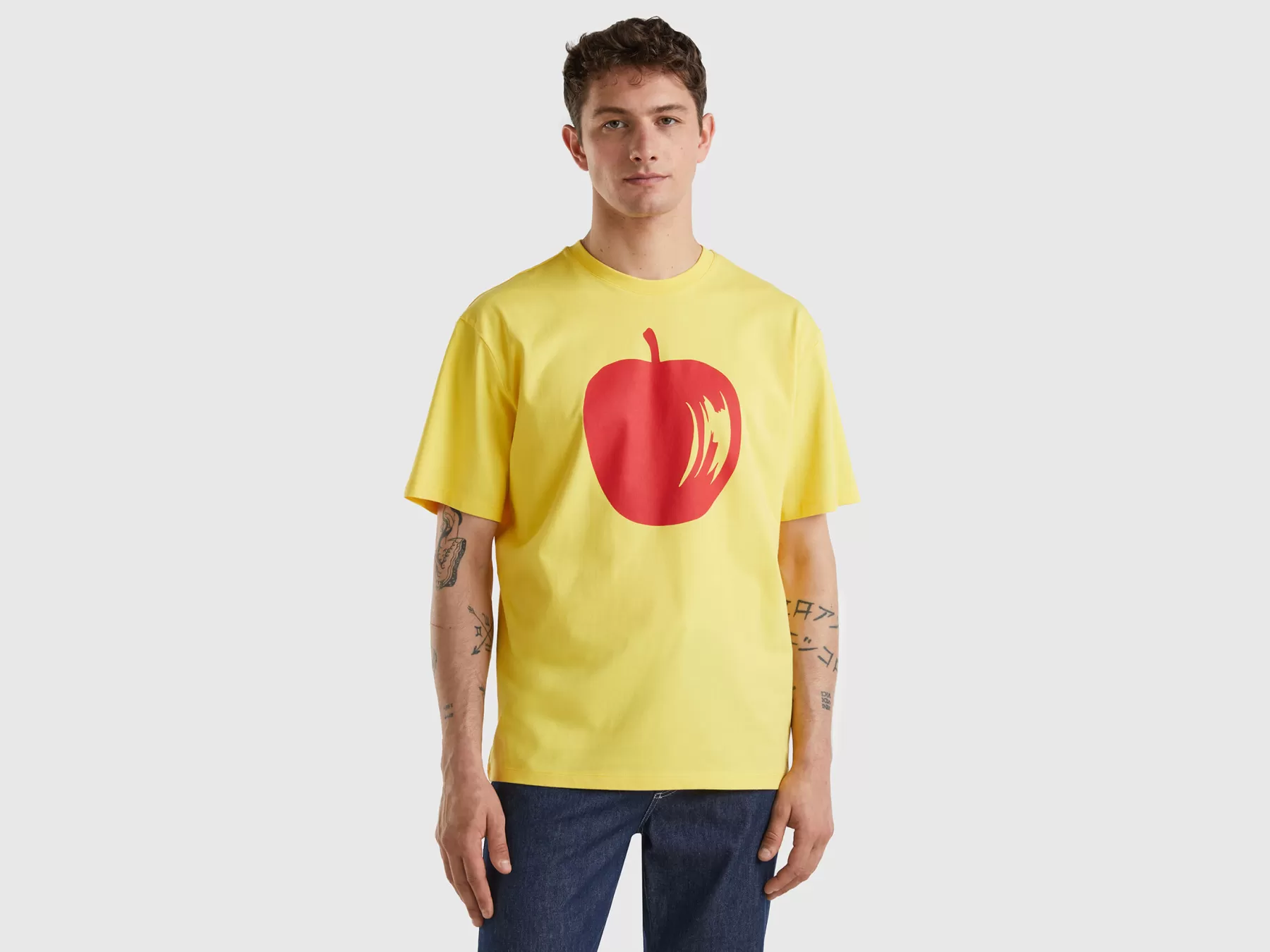 Benetton T-Shirt Gialla Con Stampa Mela Giallo Discount