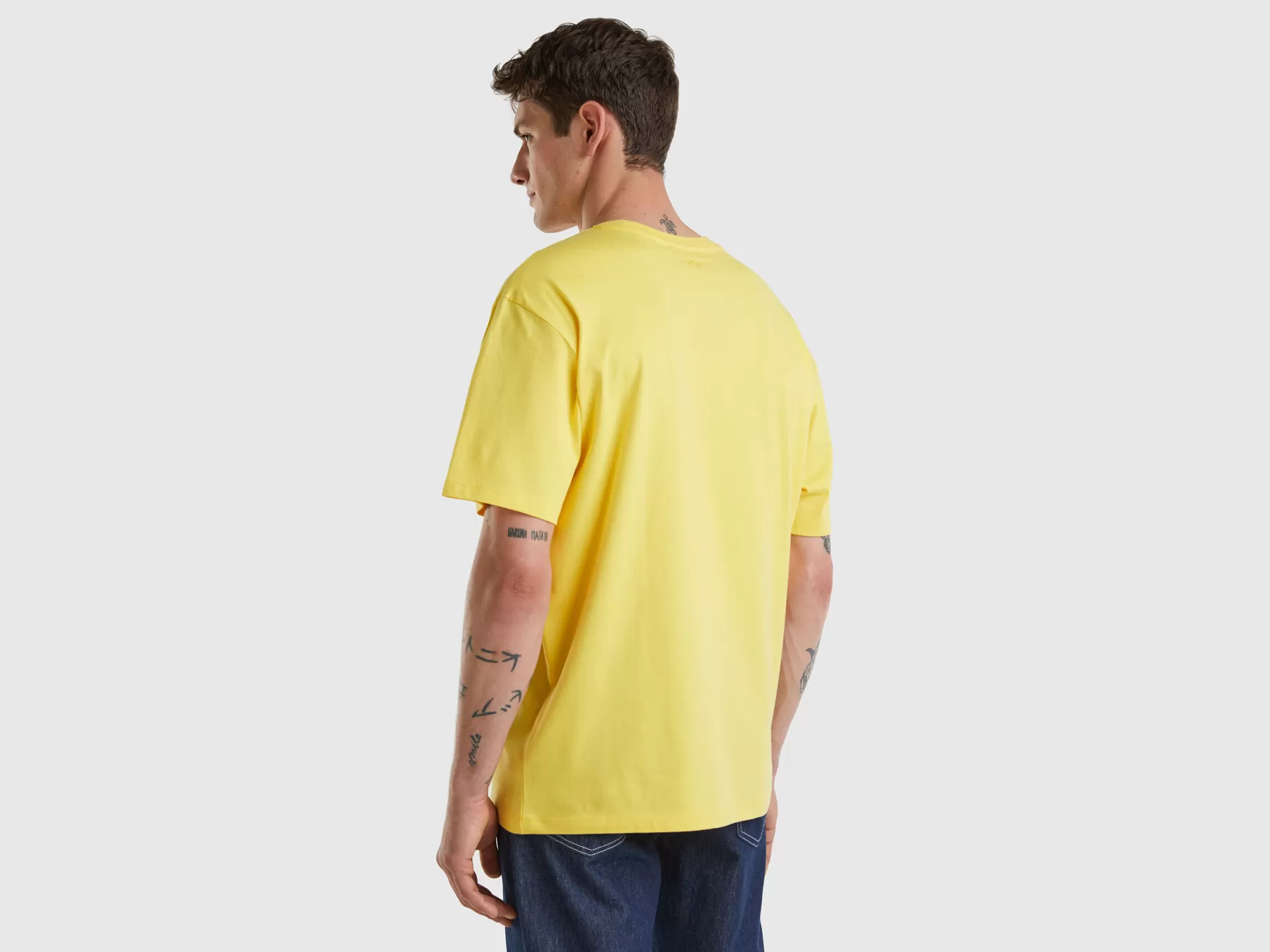 Benetton T-Shirt Gialla Con Stampa Mela Giallo Discount