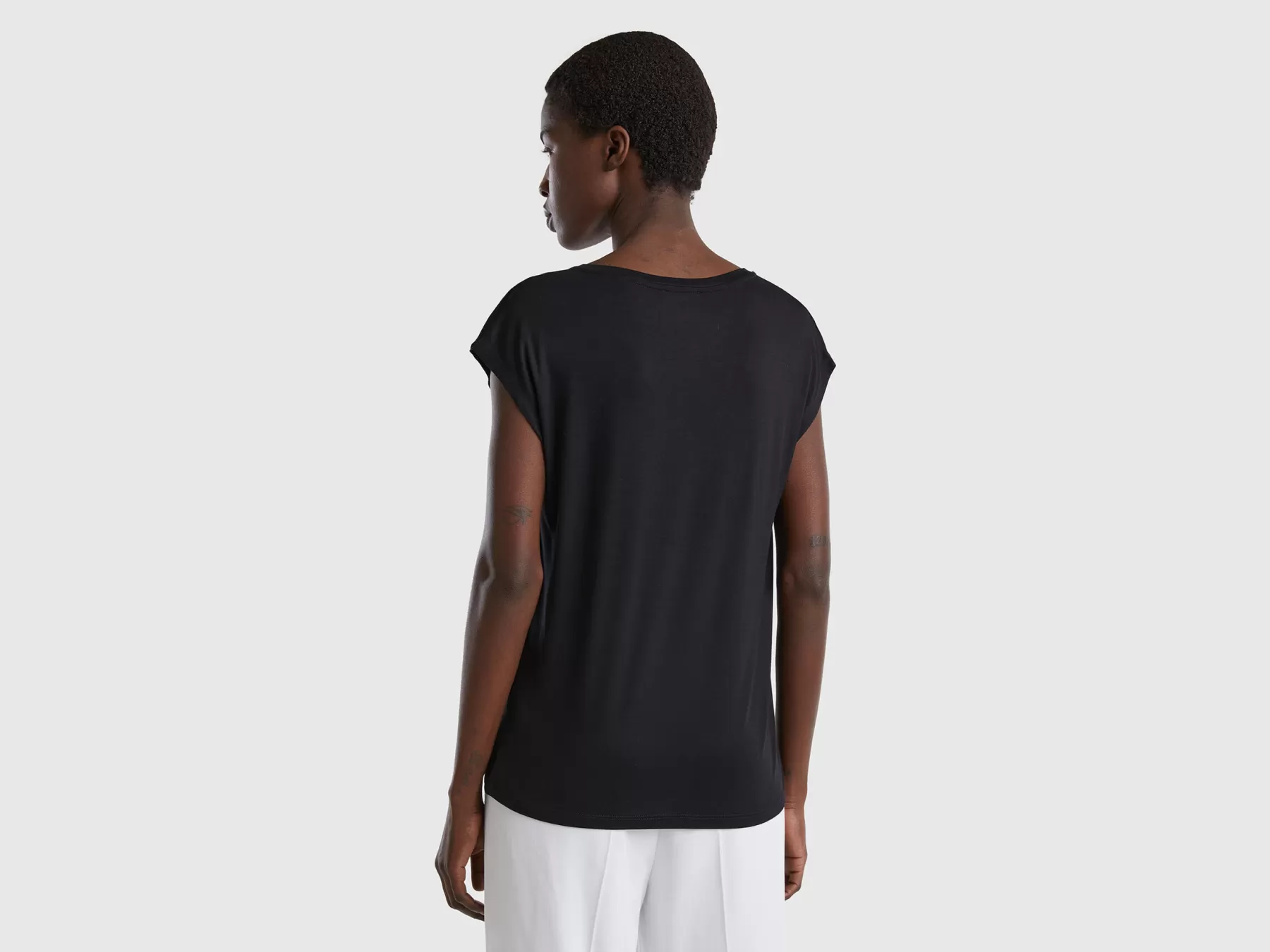 Benetton T-Shirt In Viscosa Sostenibile Stretch Nero Flash Sale