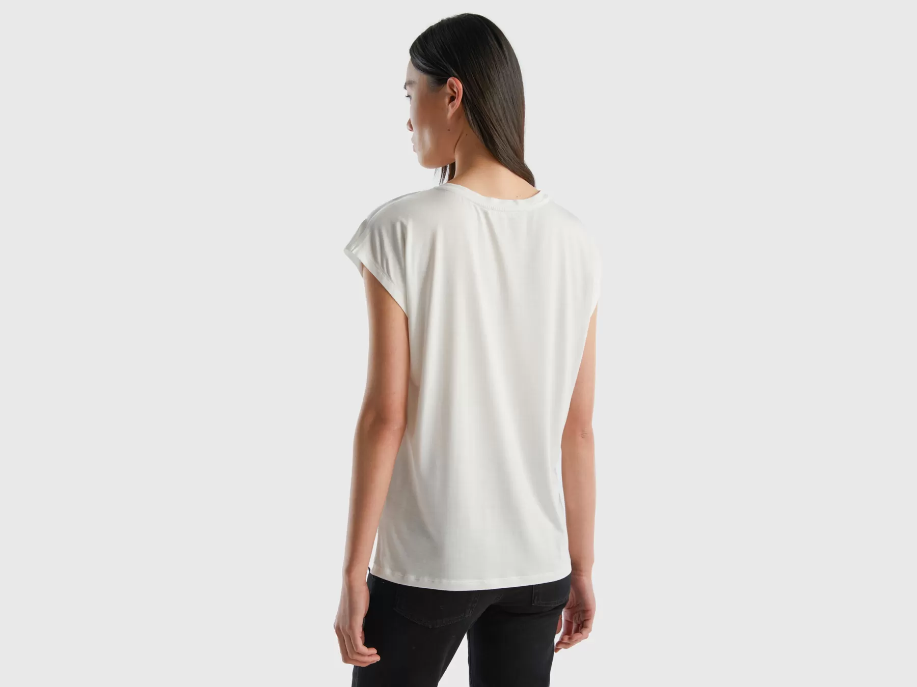 Benetton T-Shirt In Viscosa Sostenibile Stretch Bianco Panna Online